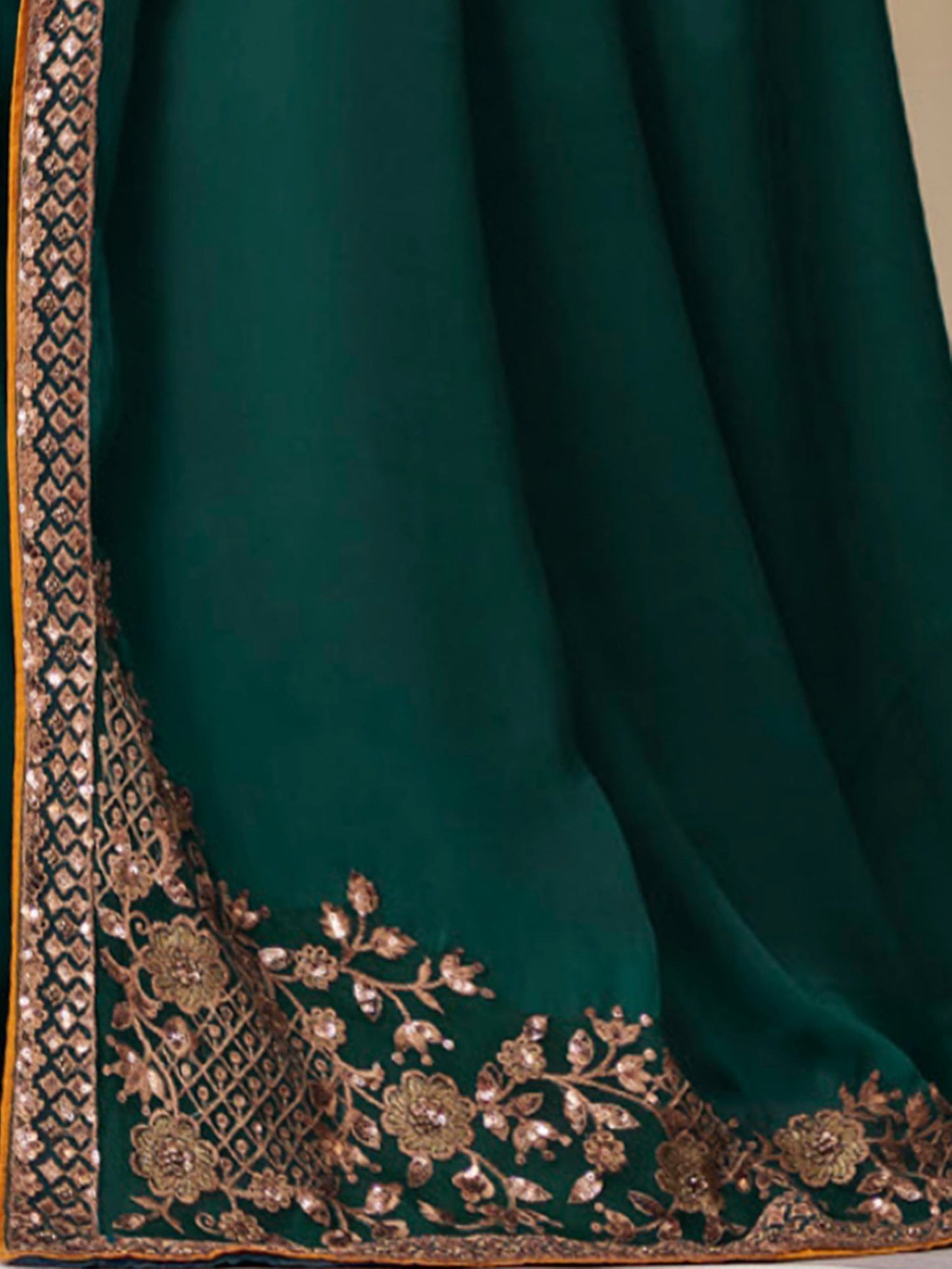 Get the best myntra saree