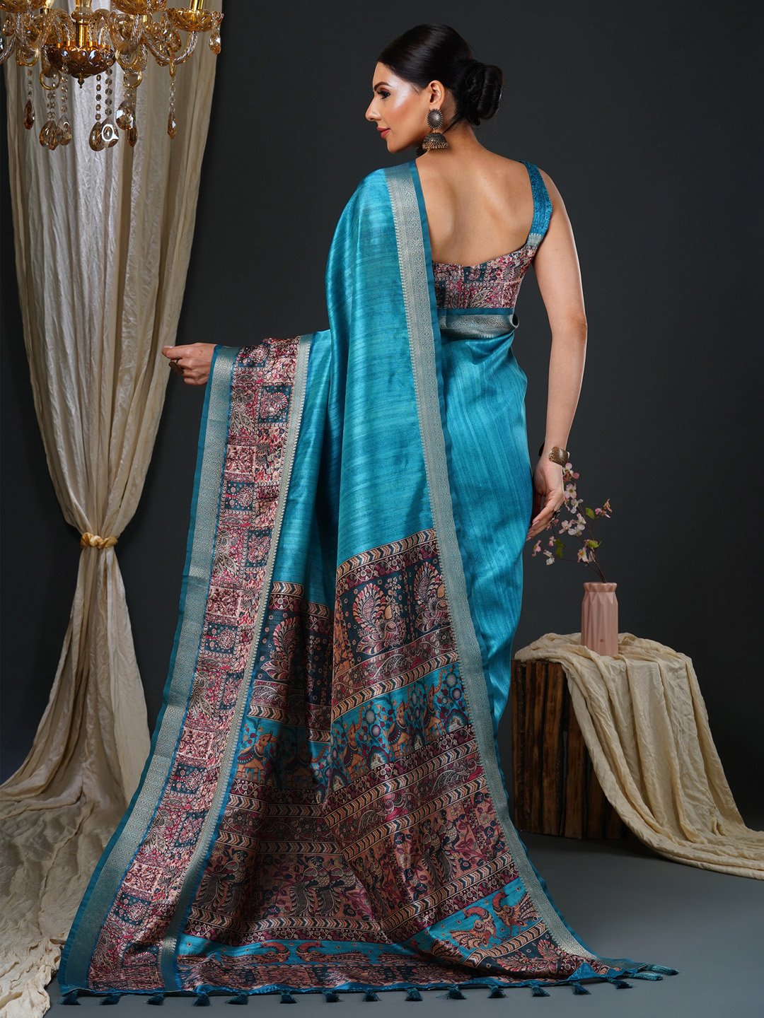 Get the best saree for women
