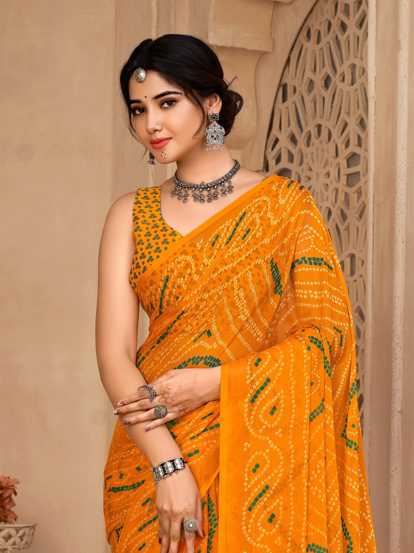 Get the best Banarasi saree