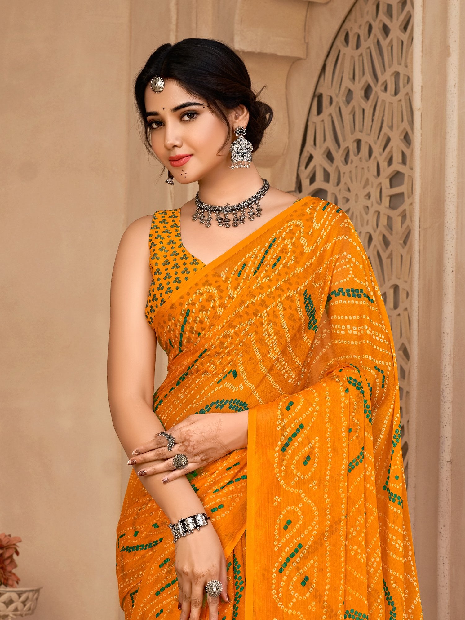 Get the best Banarasi saree