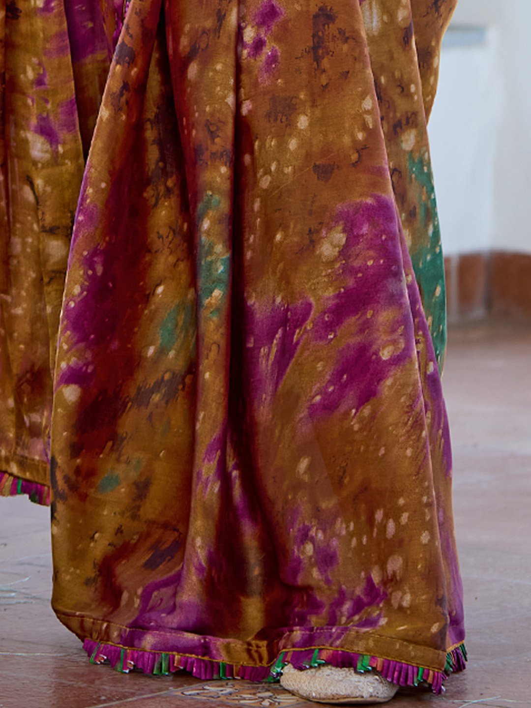 Get the best pathani saree