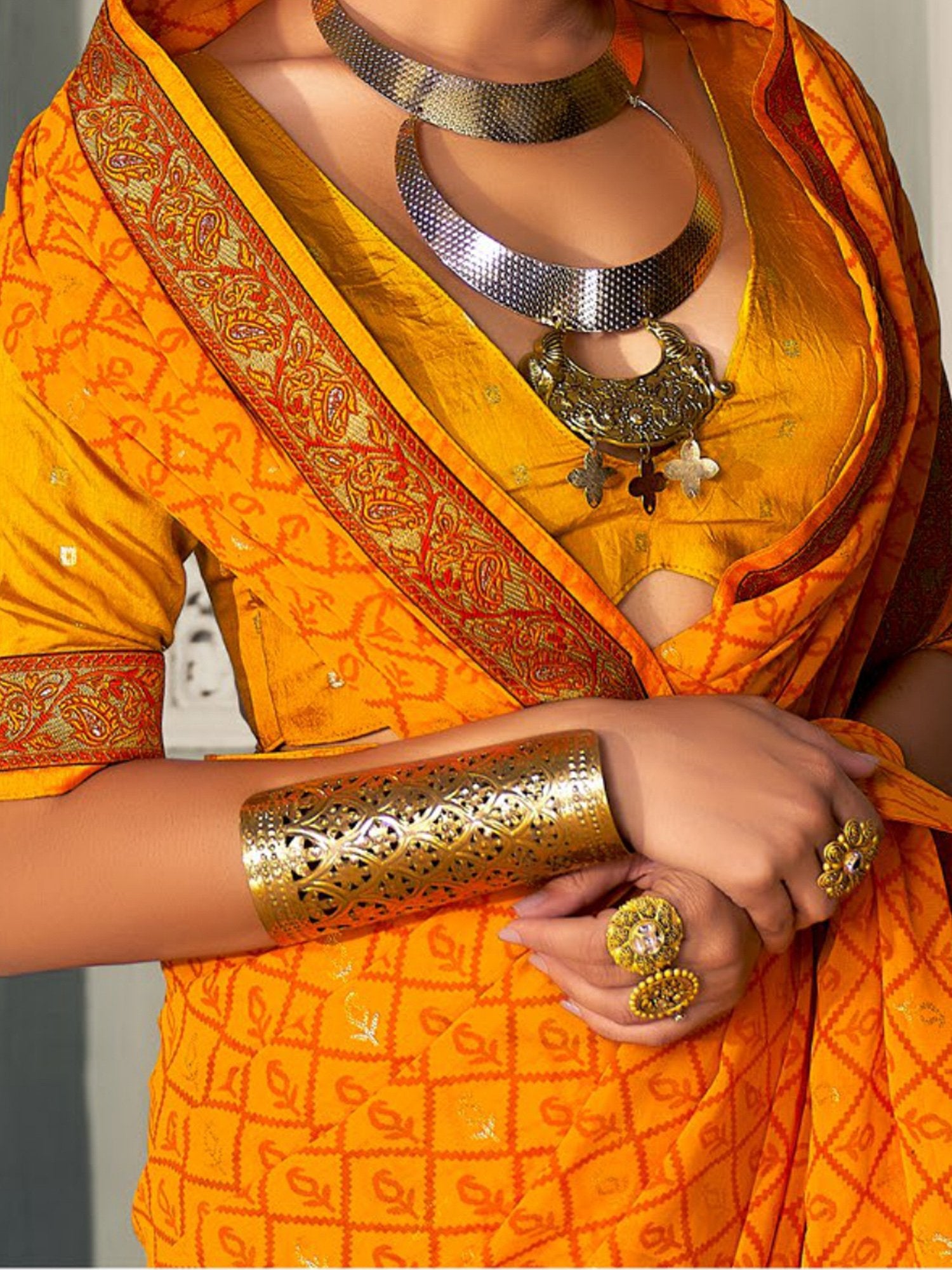 Get the best surat saree