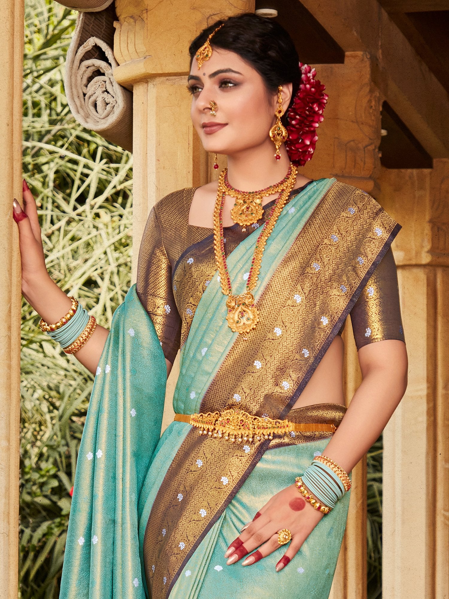 Get the best online saree store