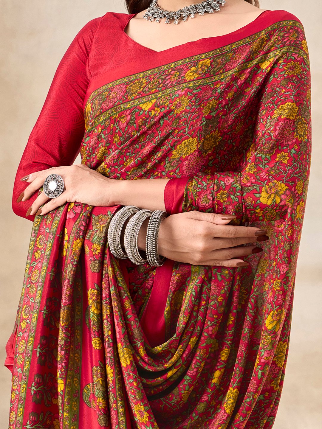 Get the best ladies suit