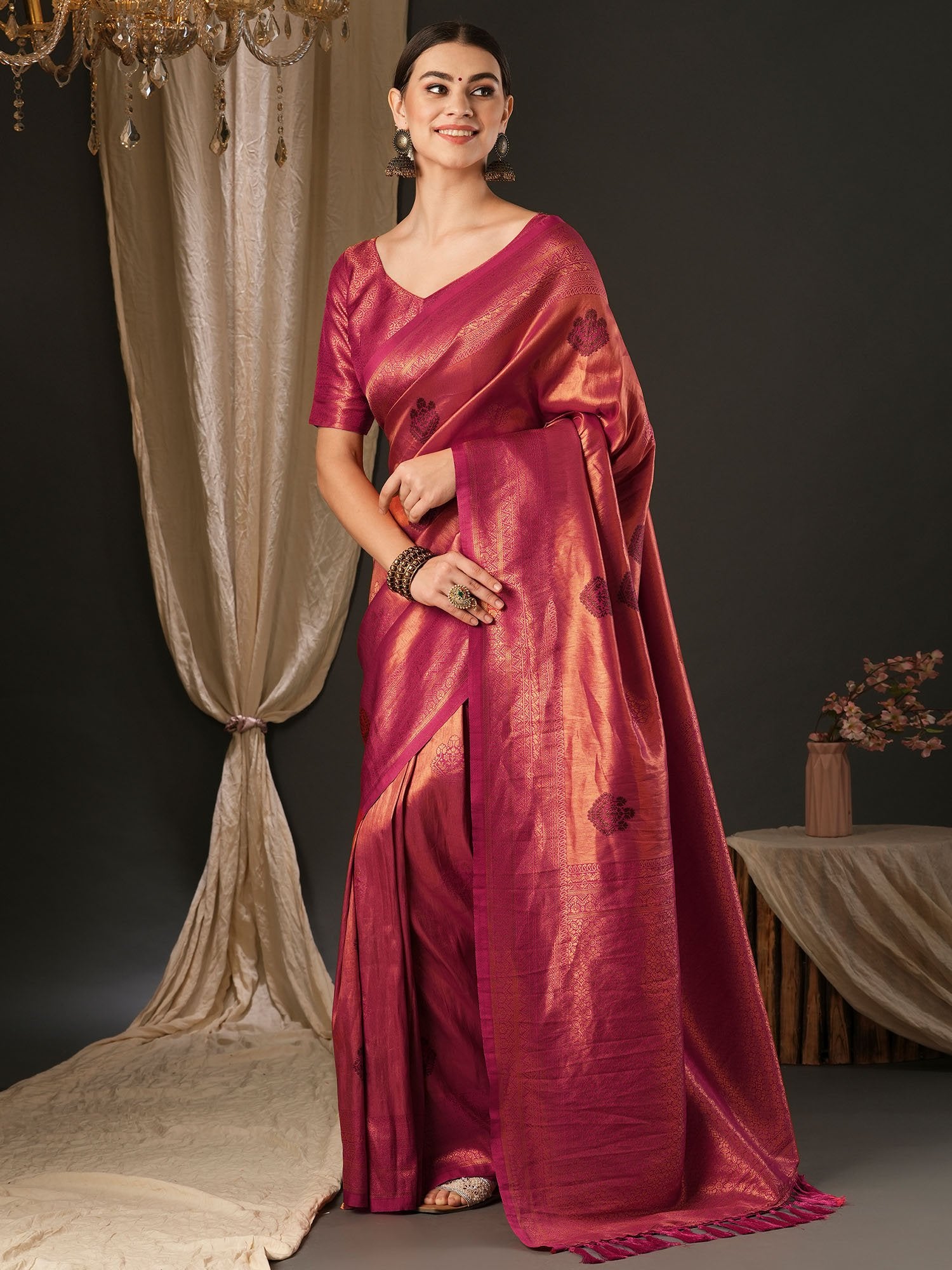 Get the best Banarasi silk saree
