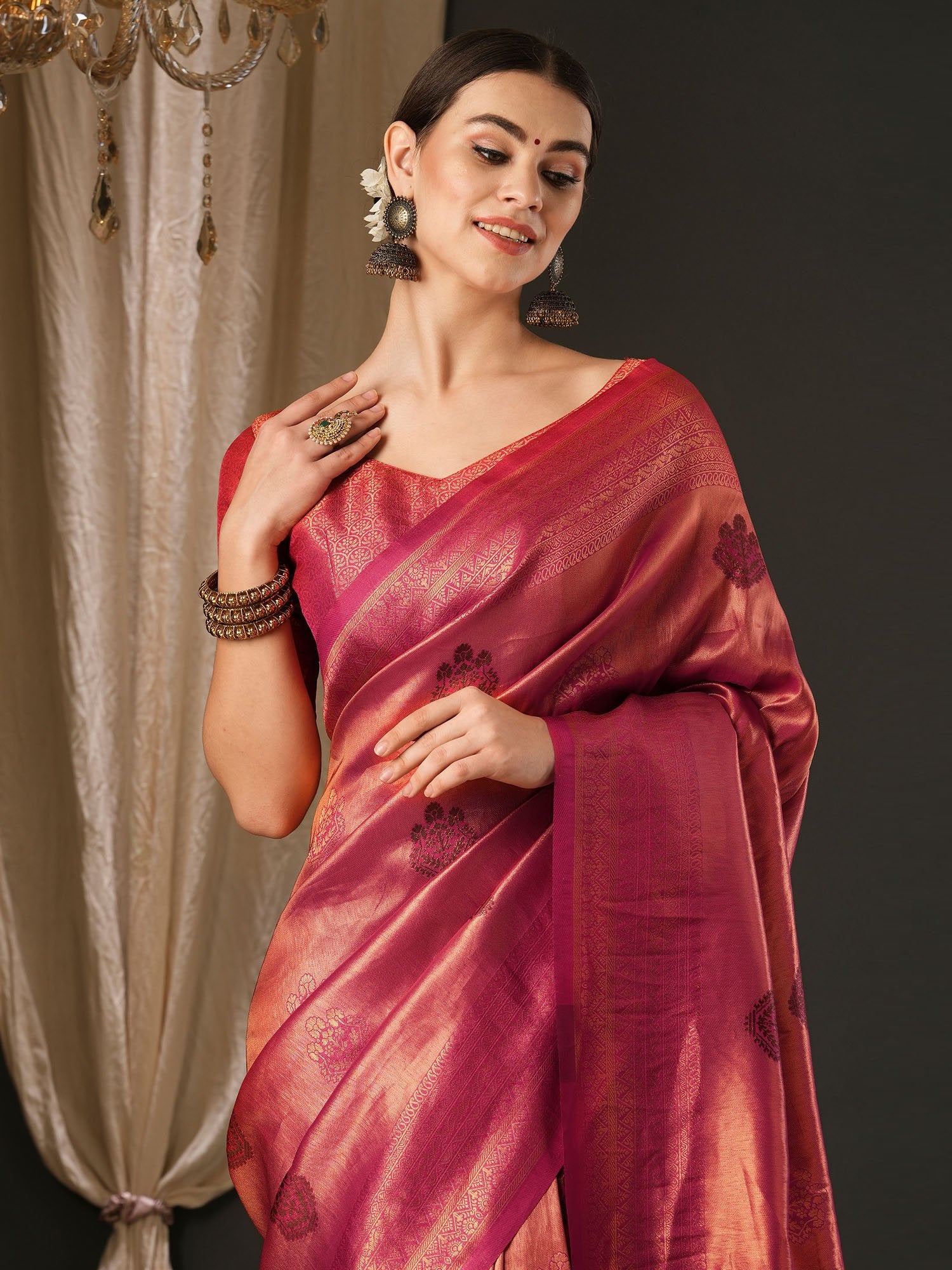 Get the best ready-to-wear saree