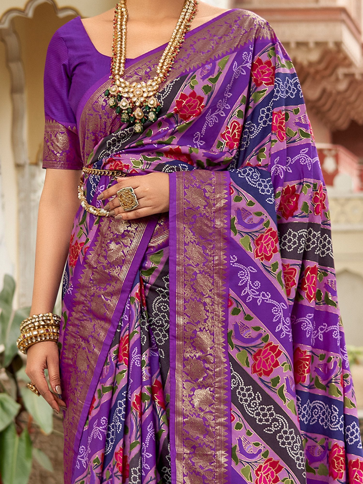 Get the best ladies suit