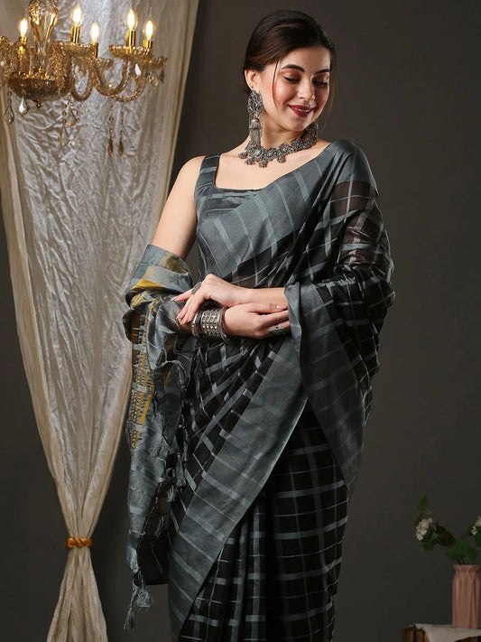Black Black Taant Aura Silk Woven Saree