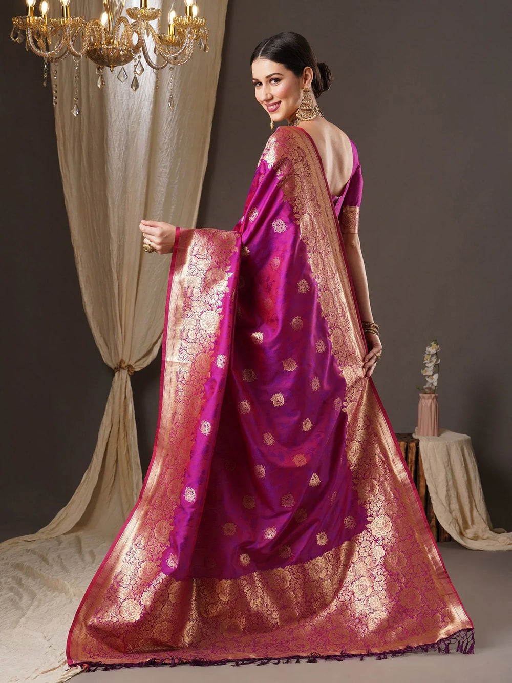 Get the best saree manufacturer