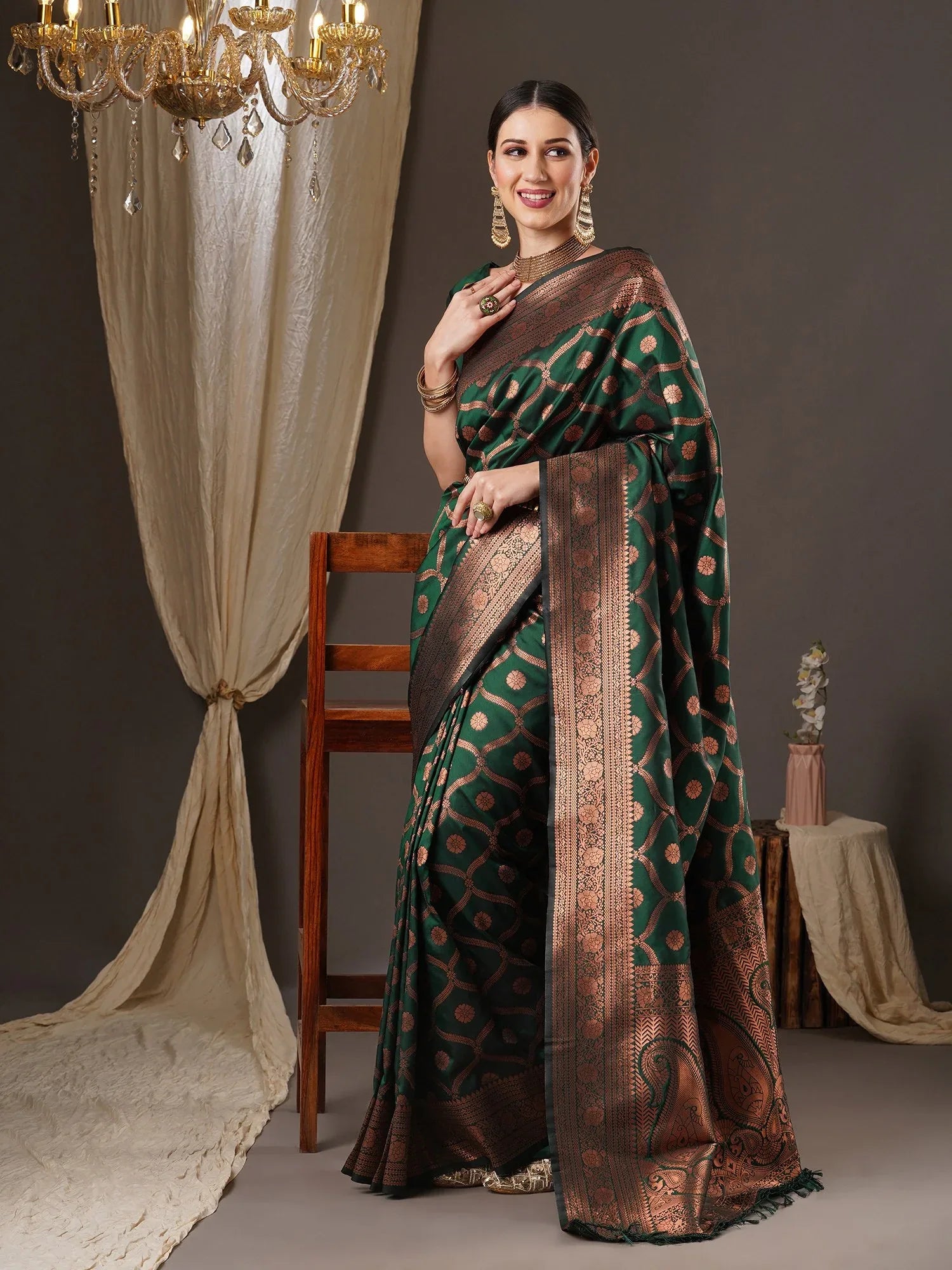 Hunter Green Kanjeevaram Silk Saree - The Dori Store
