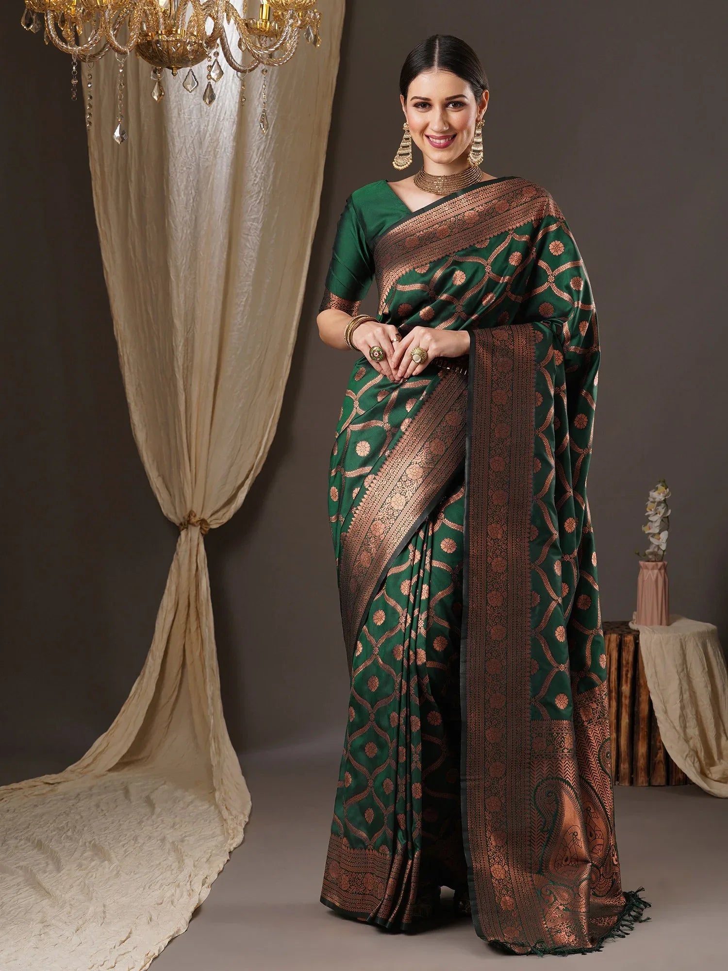 Hunter Green Kanjeevaram Silk Saree - The Dori Store