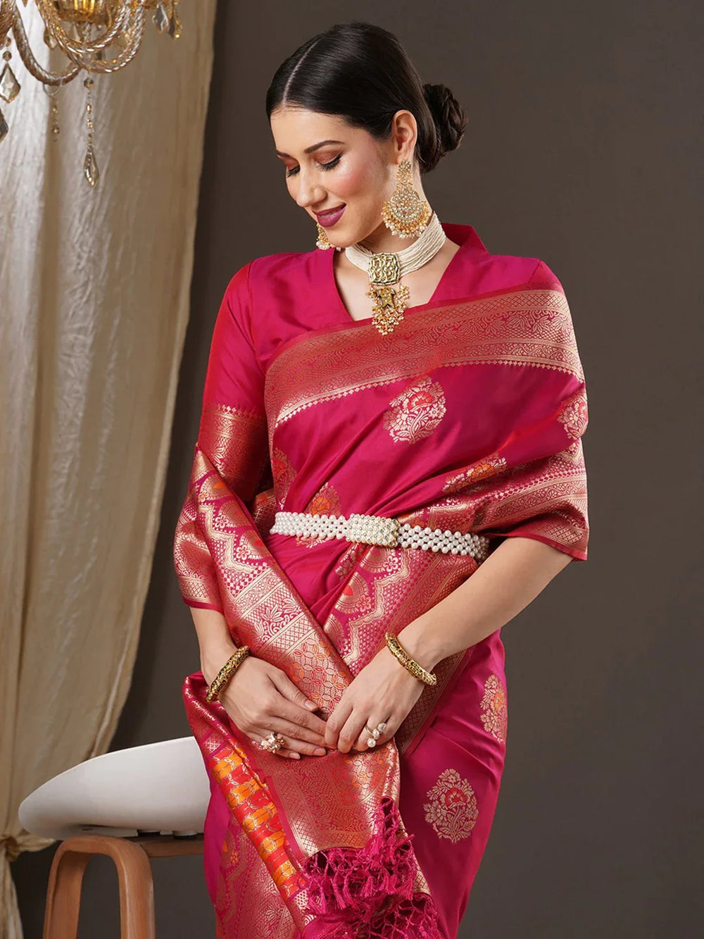 Pink Banarasi Silk Blend Woven Saree - The Dori Store