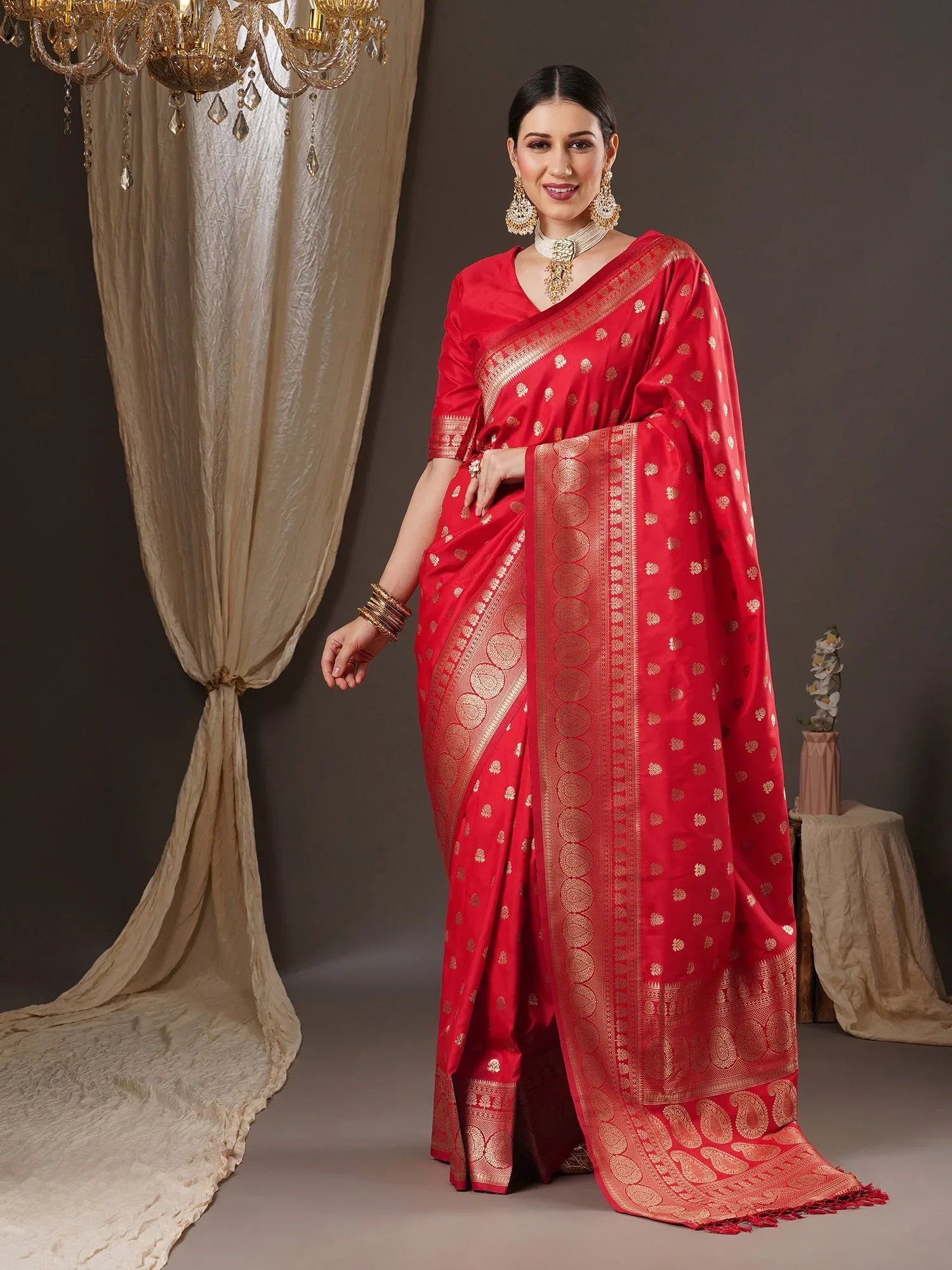 Exquisite Red Kanjeevaram Silk Saree - The Dori Store