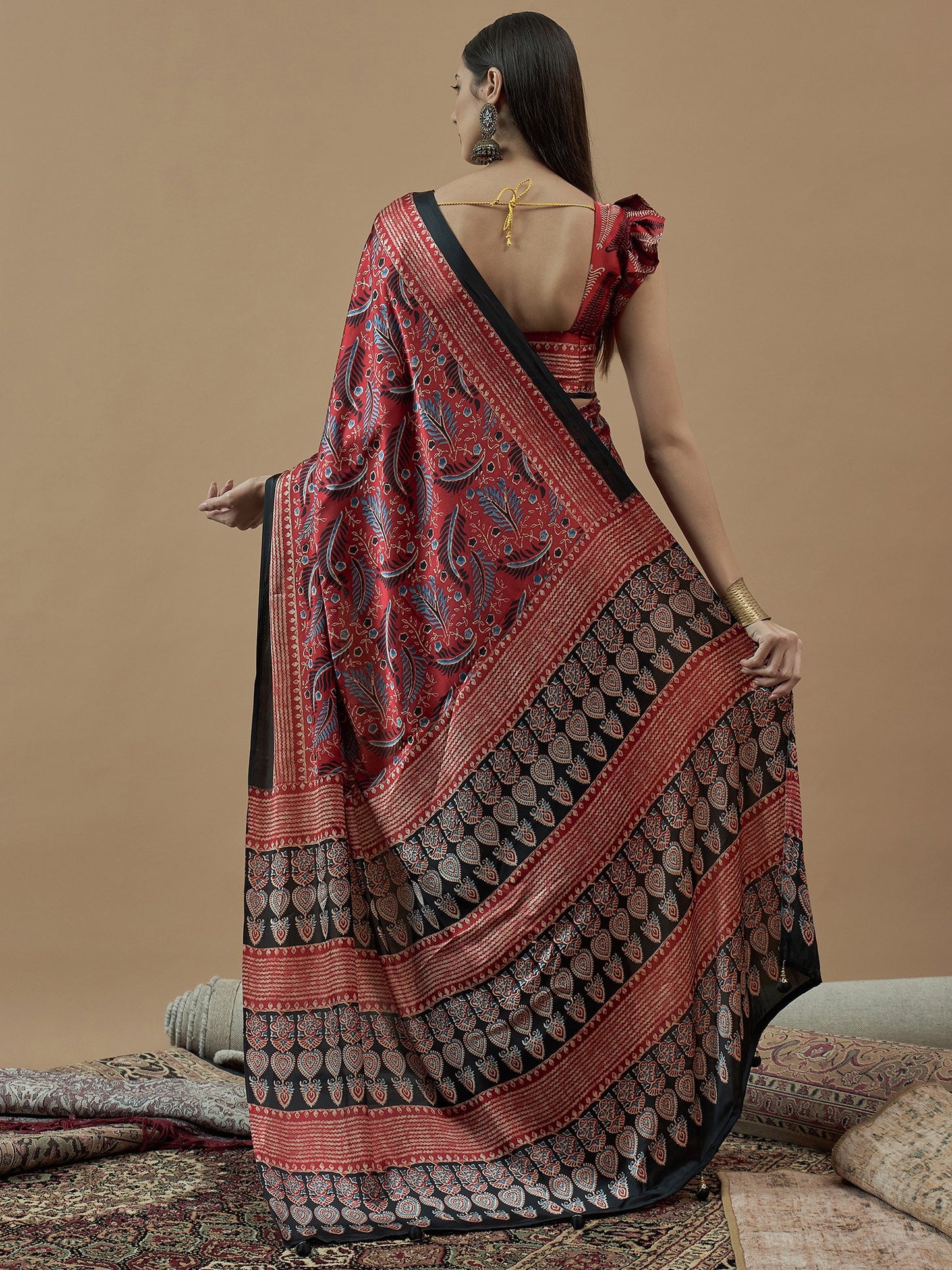 partywear designer saree for festive occasions