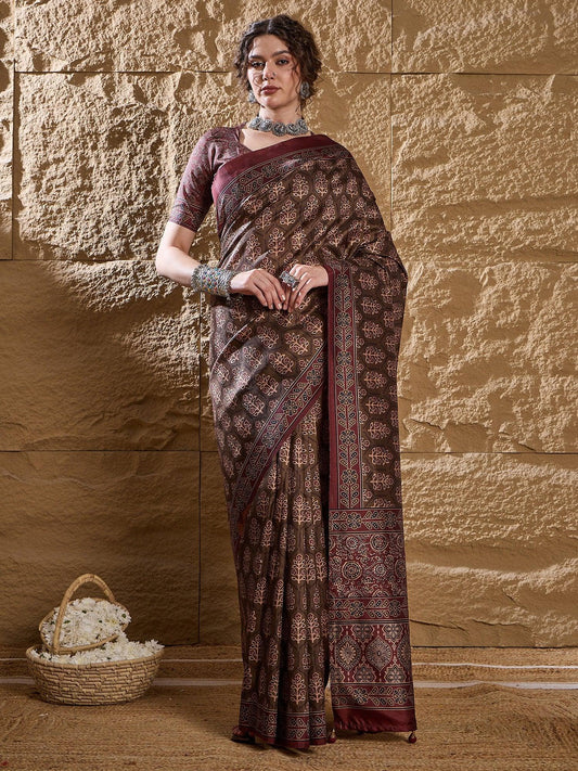 Brown Brown Dabu Silk Blend Printed Saree