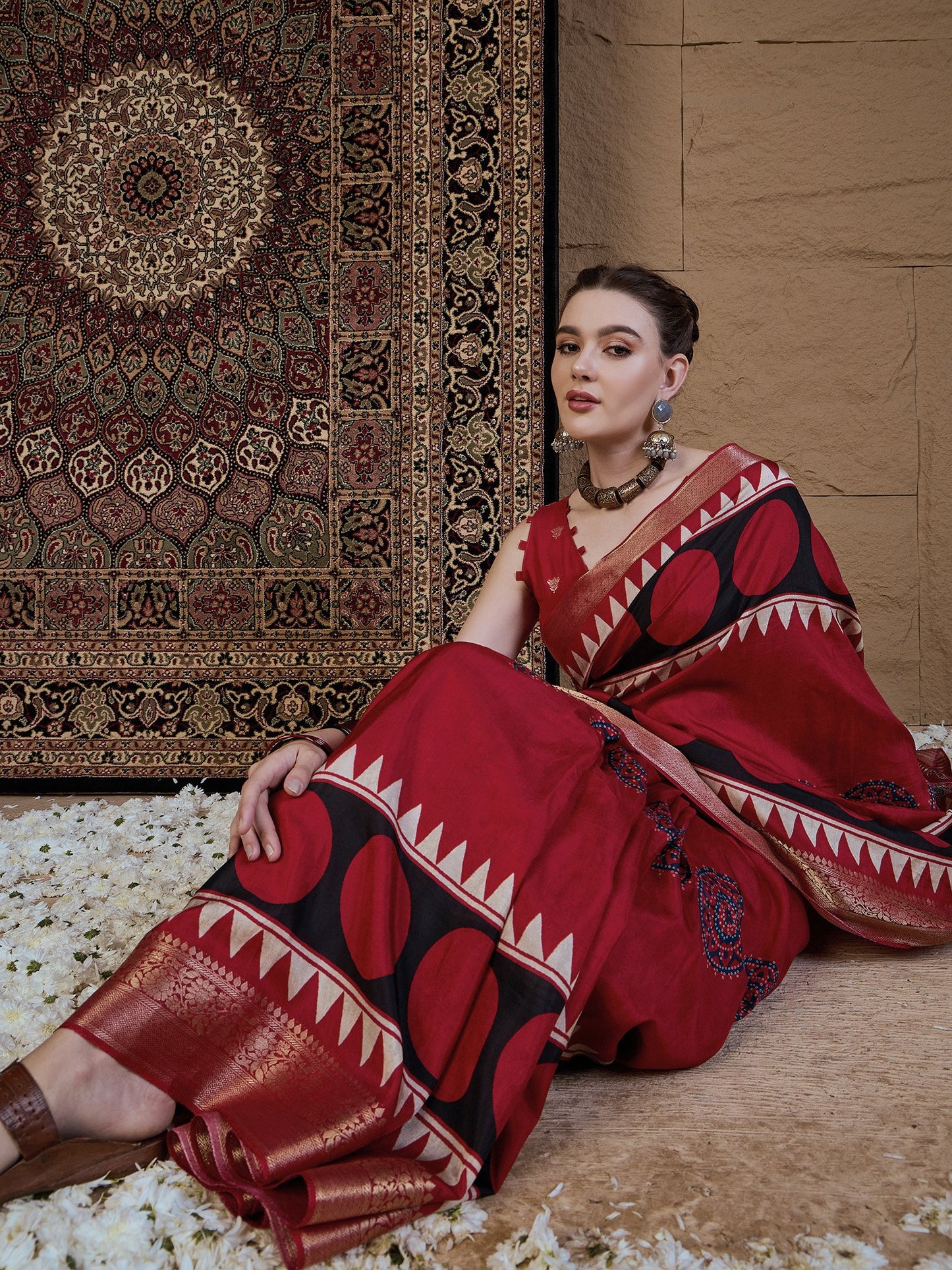 Red Sungudi Viscose Silk Printed Saree