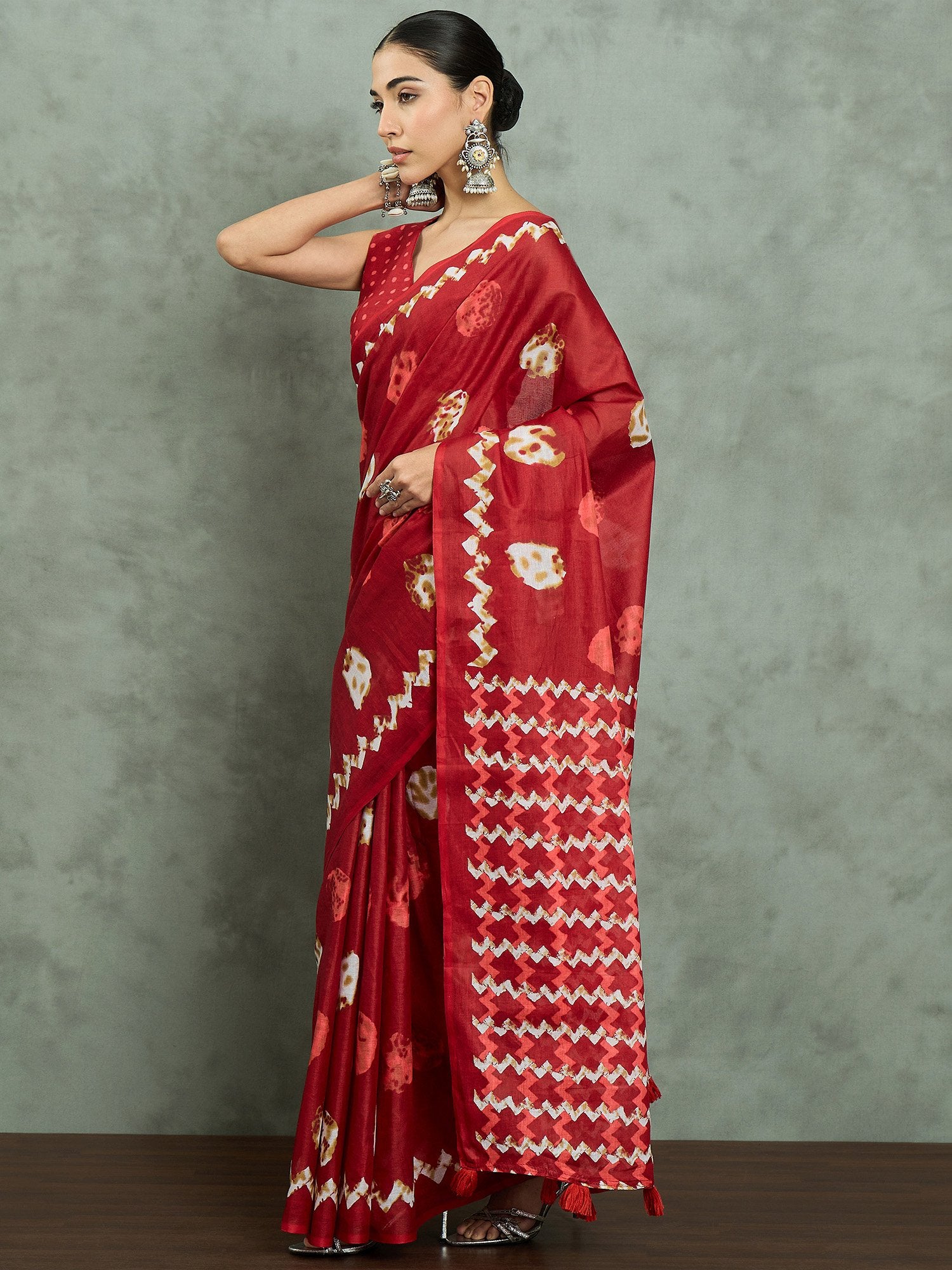 partywear designer saree for festive occasions