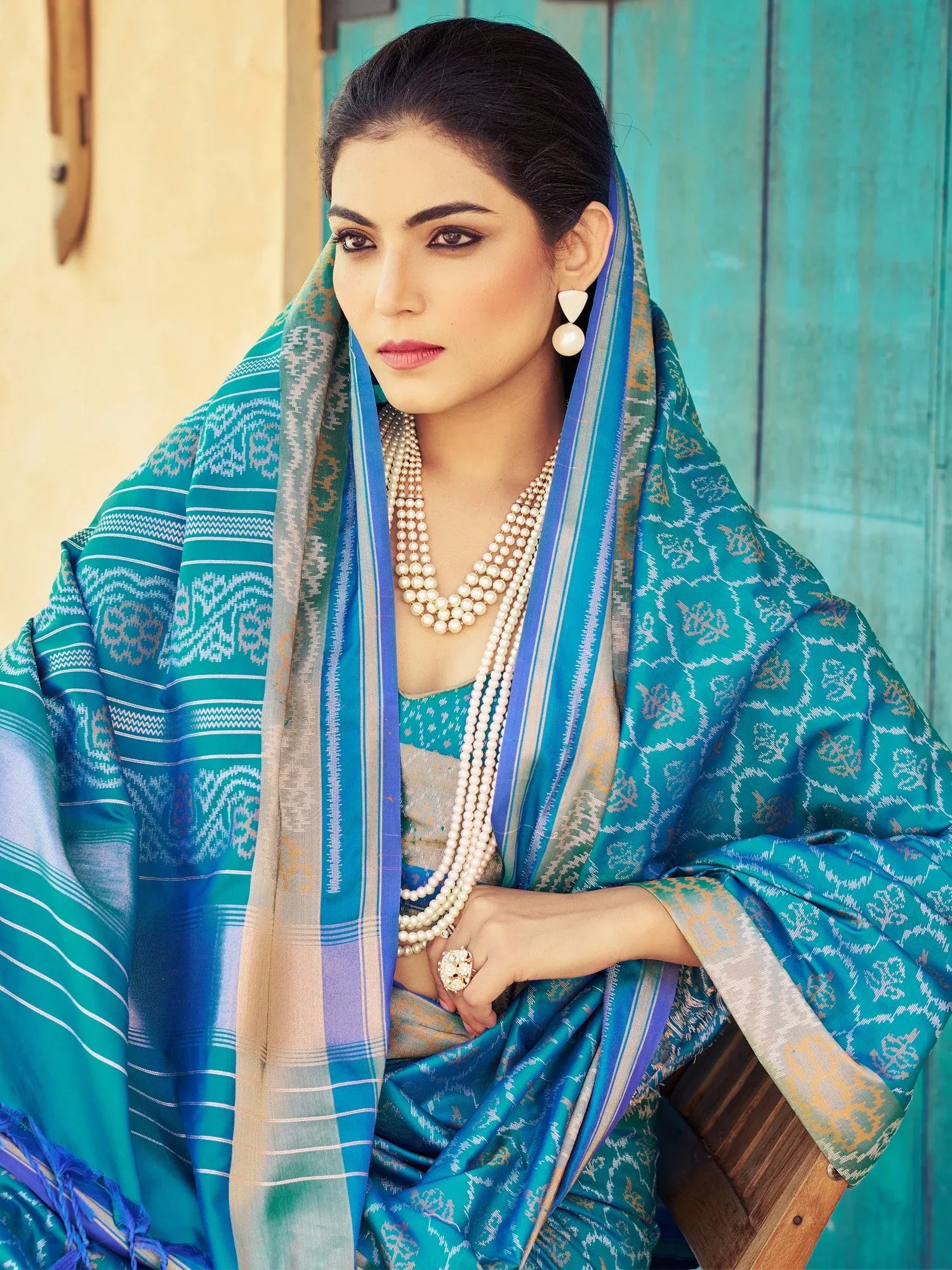 Light Pochampally Soft Silk Woven Saree