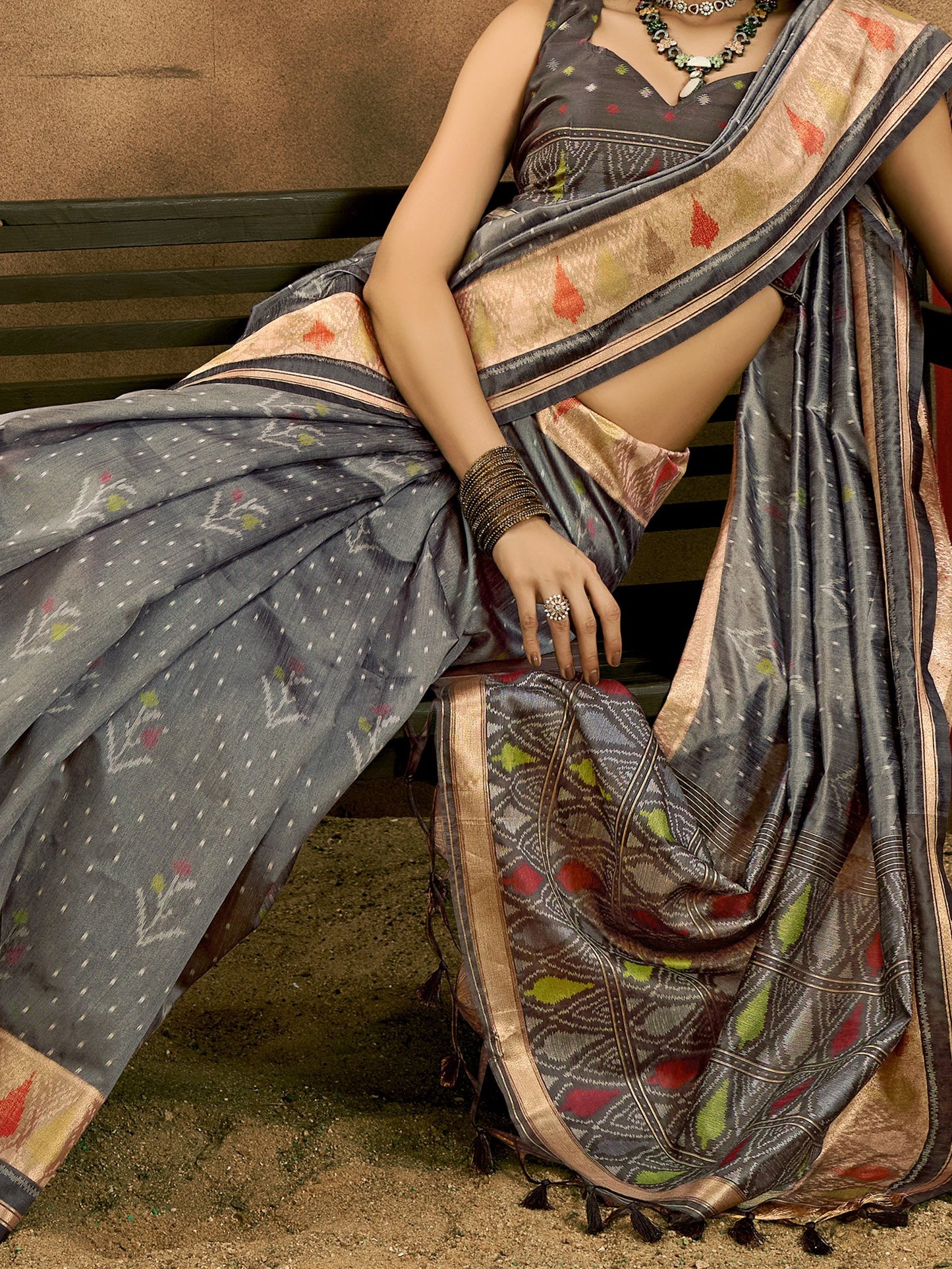 Grey Sungudi Tussar Silk Woven Saree