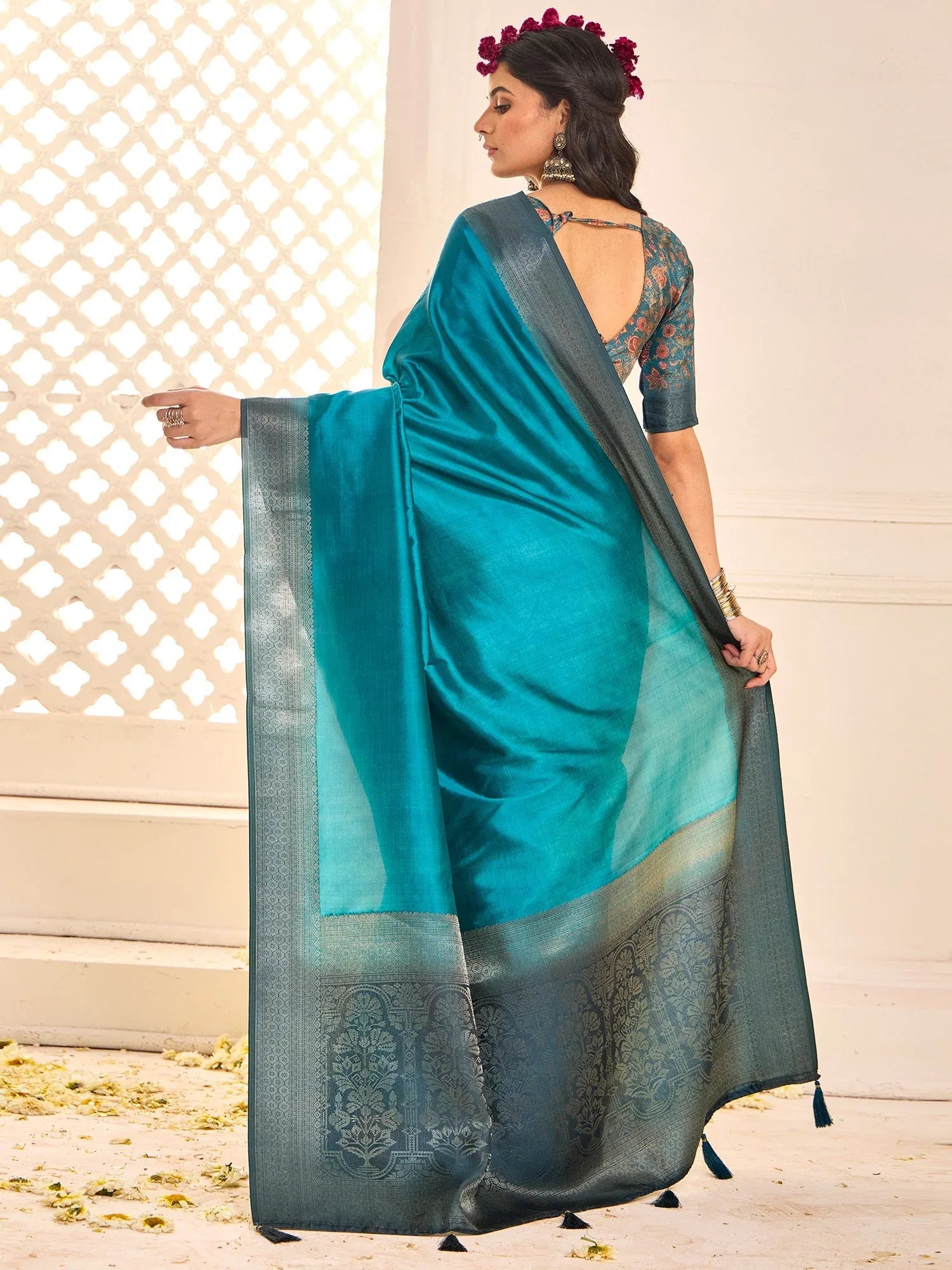 Blue Jamdani Tussar Silk Woven Saree - The Dori Store