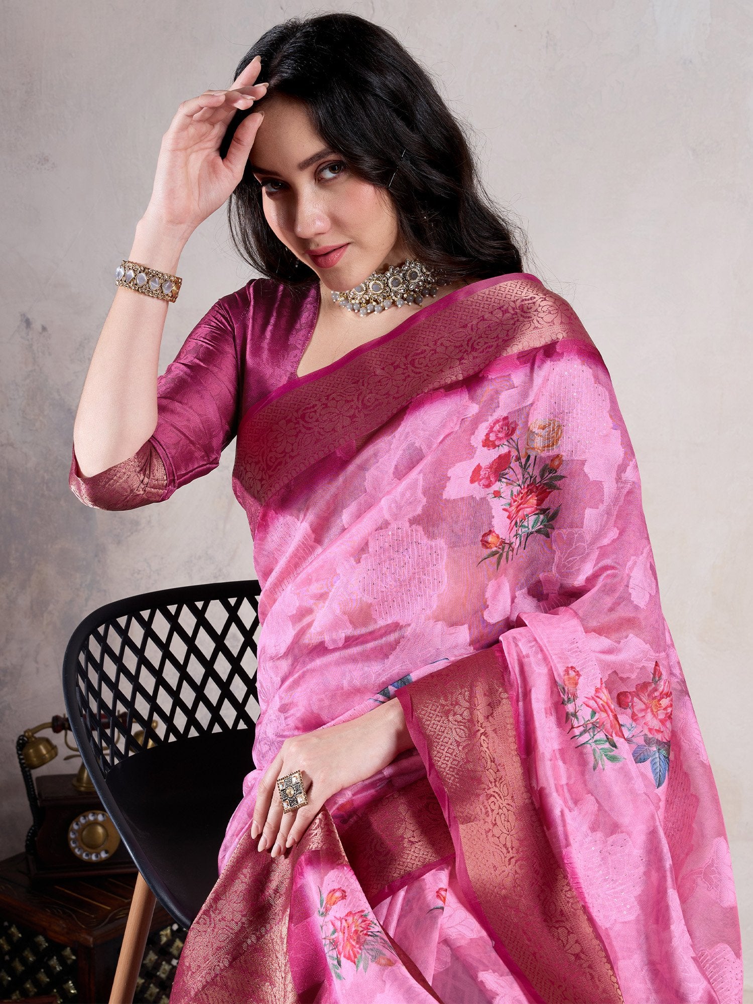 Pink Pink Sungudi Organza Woven Saree