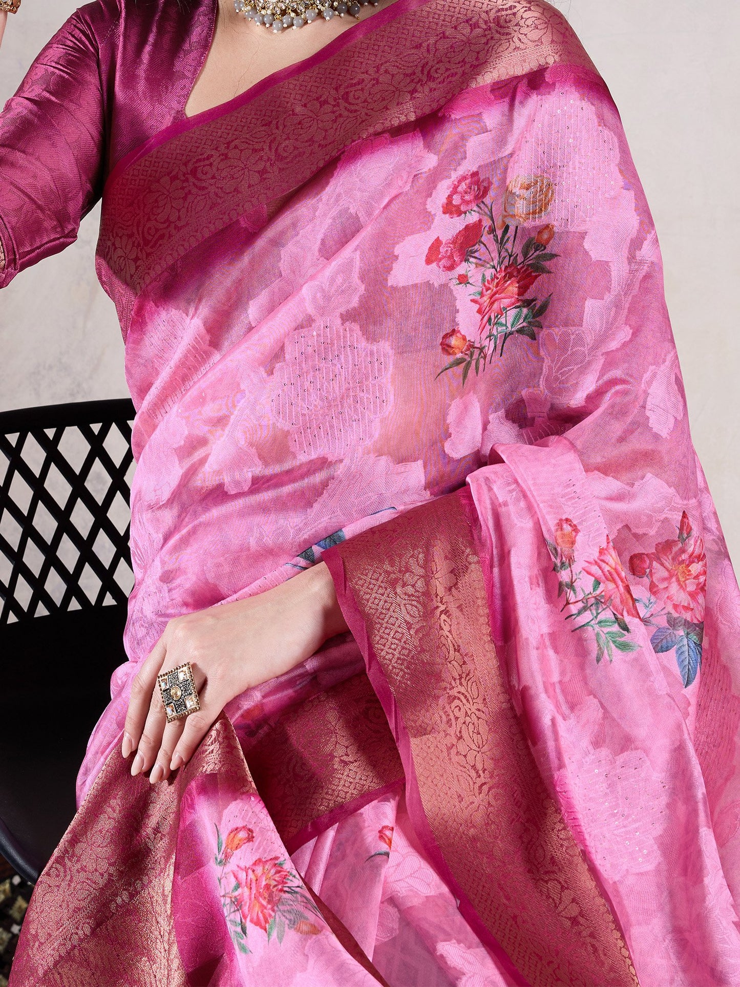 Pink Sungudi Organza Woven Saree
