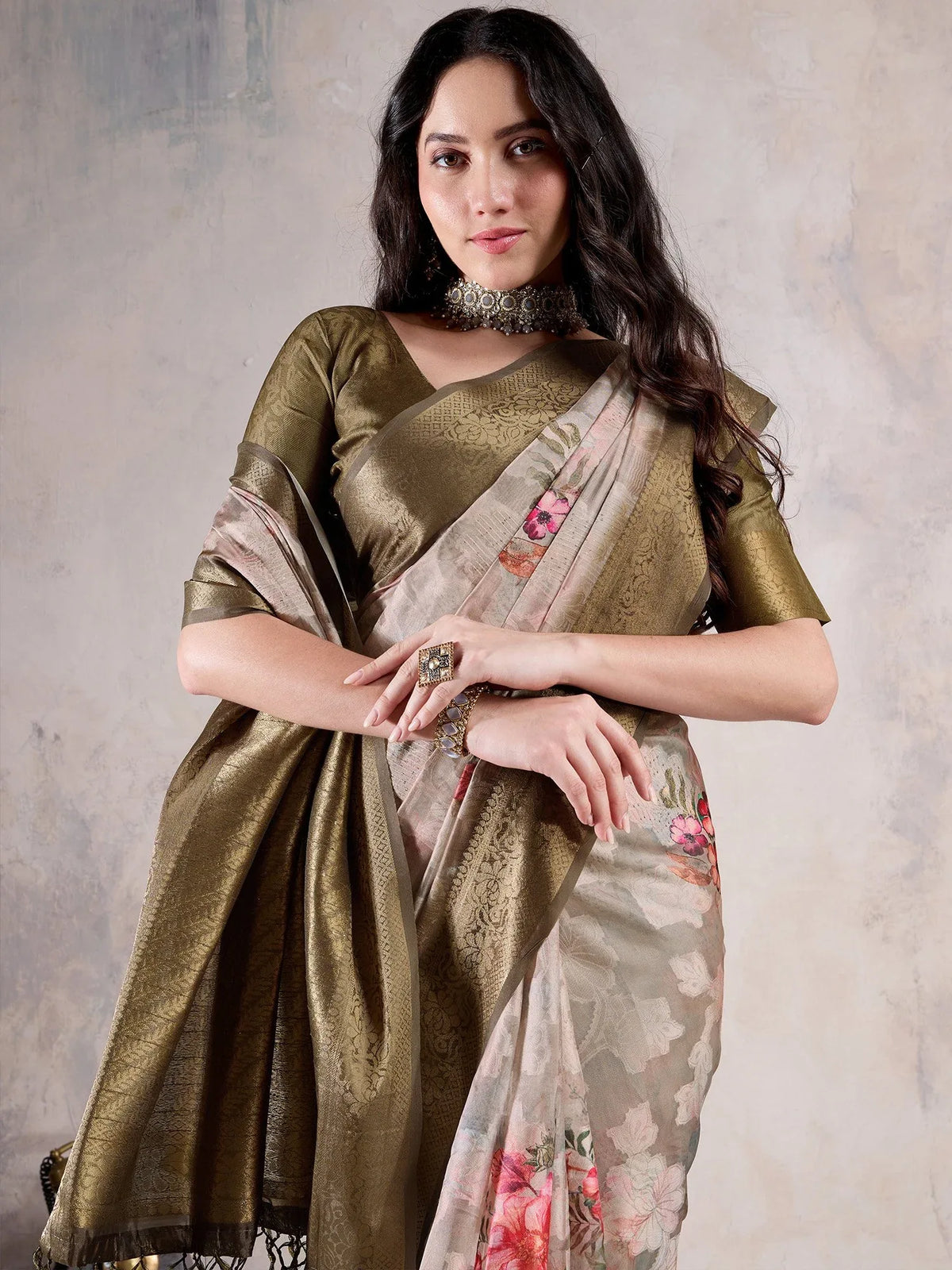 Grey Beige Sungudi Organza Woven Saree