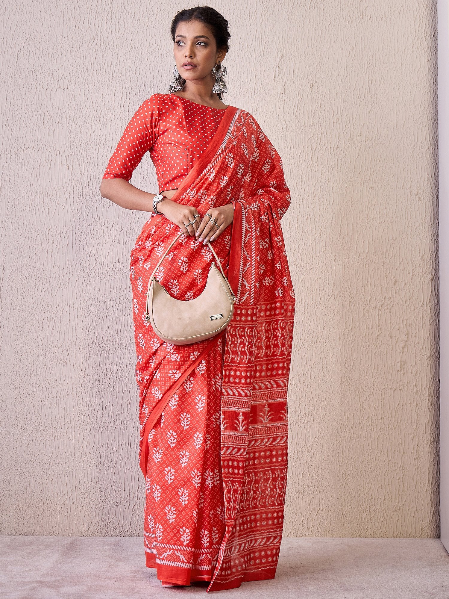 Red Red Block Print Cotton Blend Printed Saree