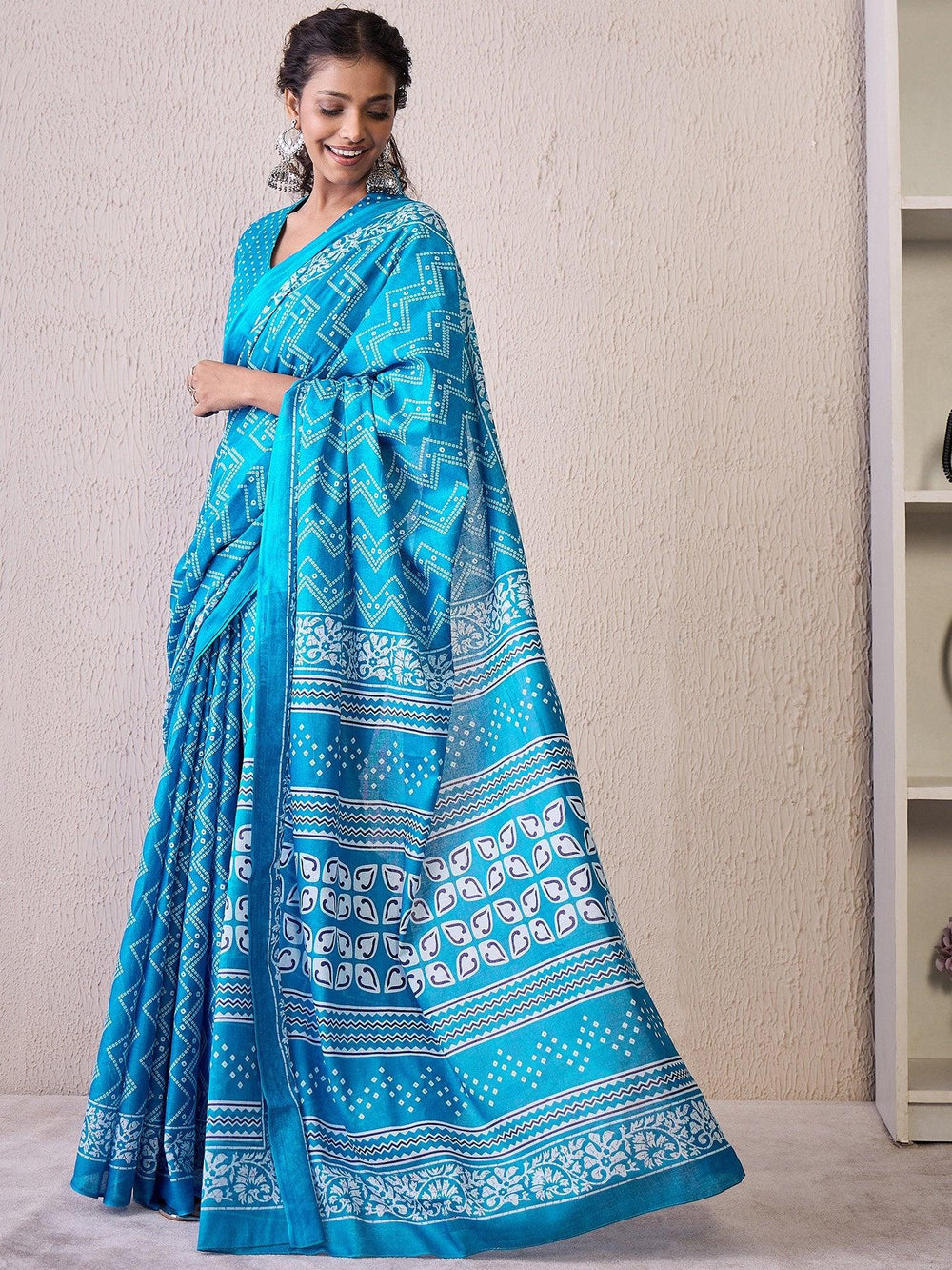 partywear designer saree for festive occasions