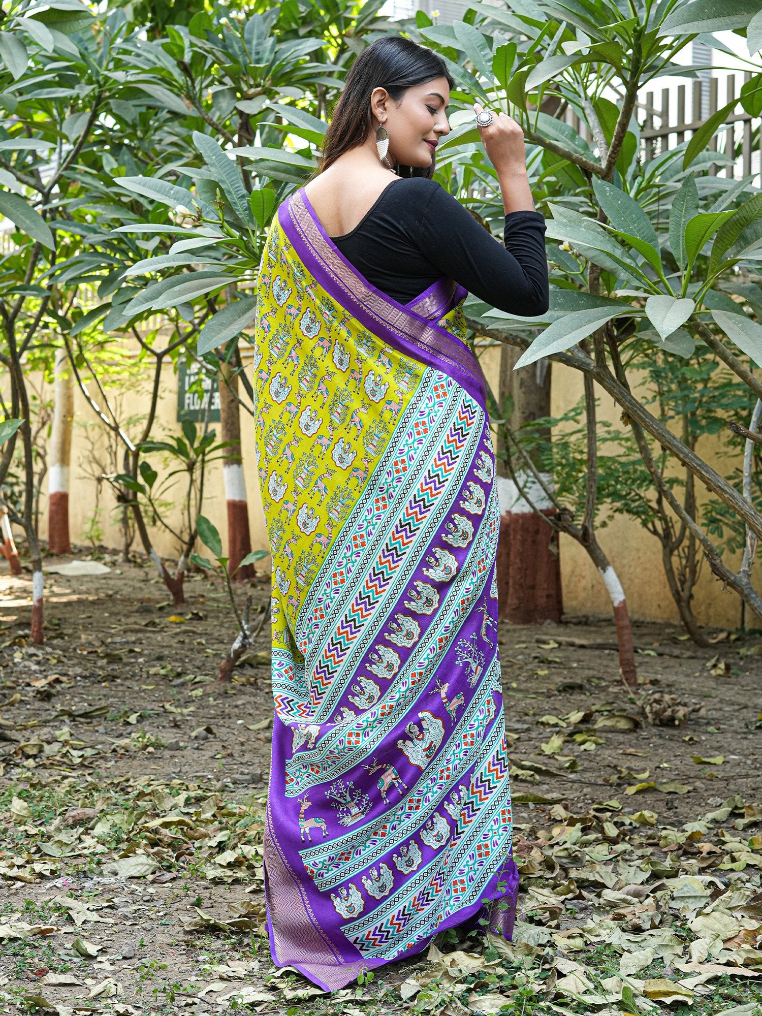 partywear designer saree for festive occasions