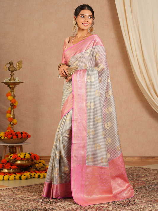 Grey Grey Sungudi Cotton Blend Woven Saree
