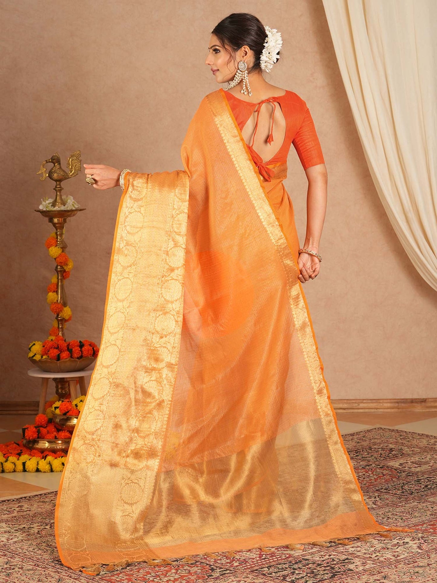 Orange Sungudi Cotton Blend Woven Saree