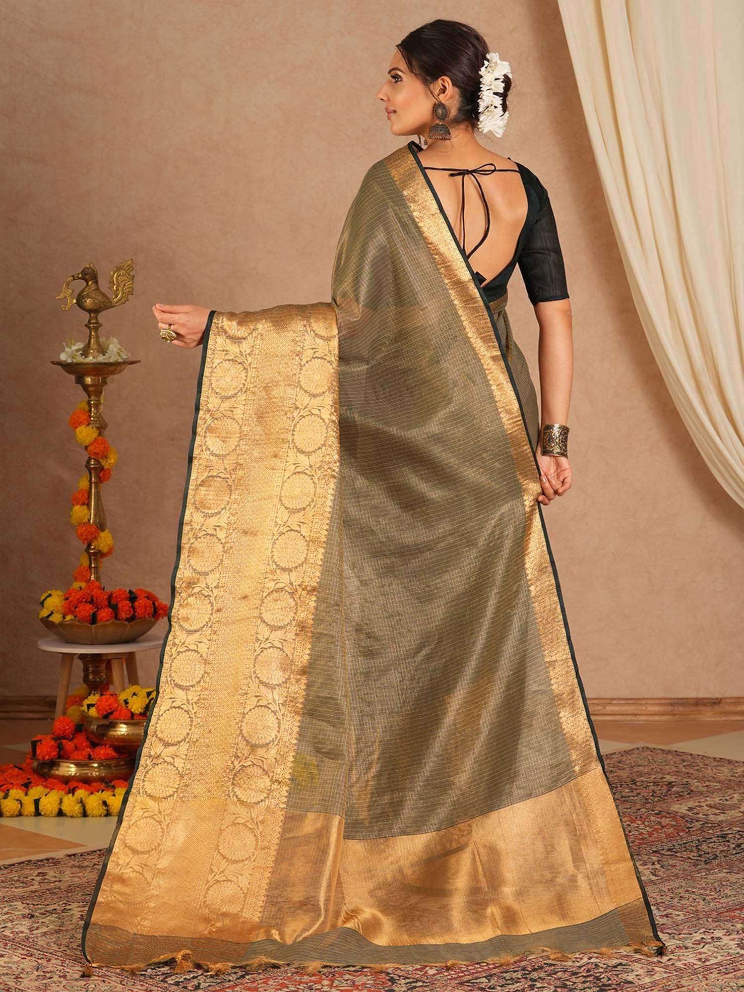 Black Sungudi Cotton Blend Woven Saree