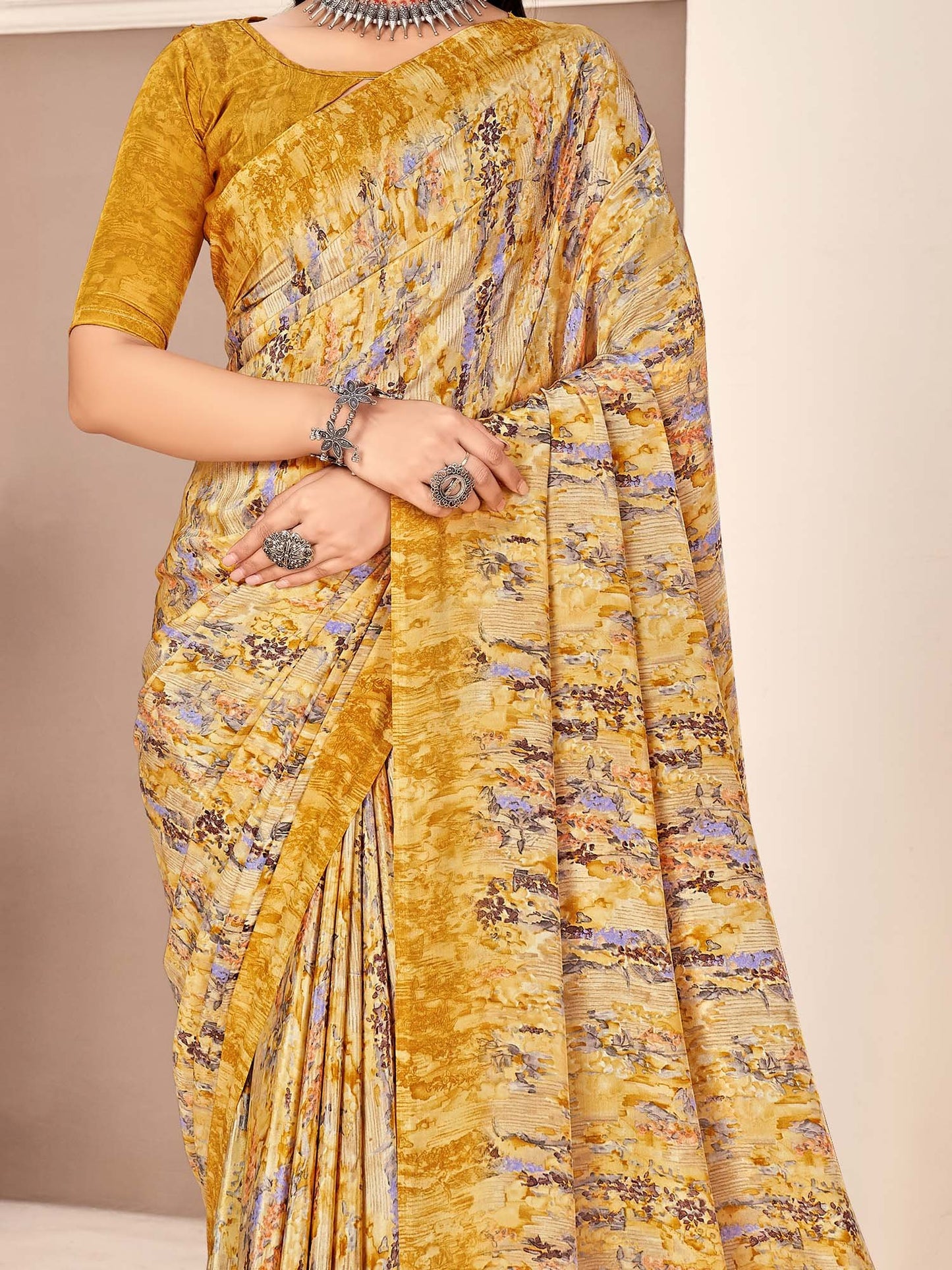 Beige Sungudi Crepe Printed Saree