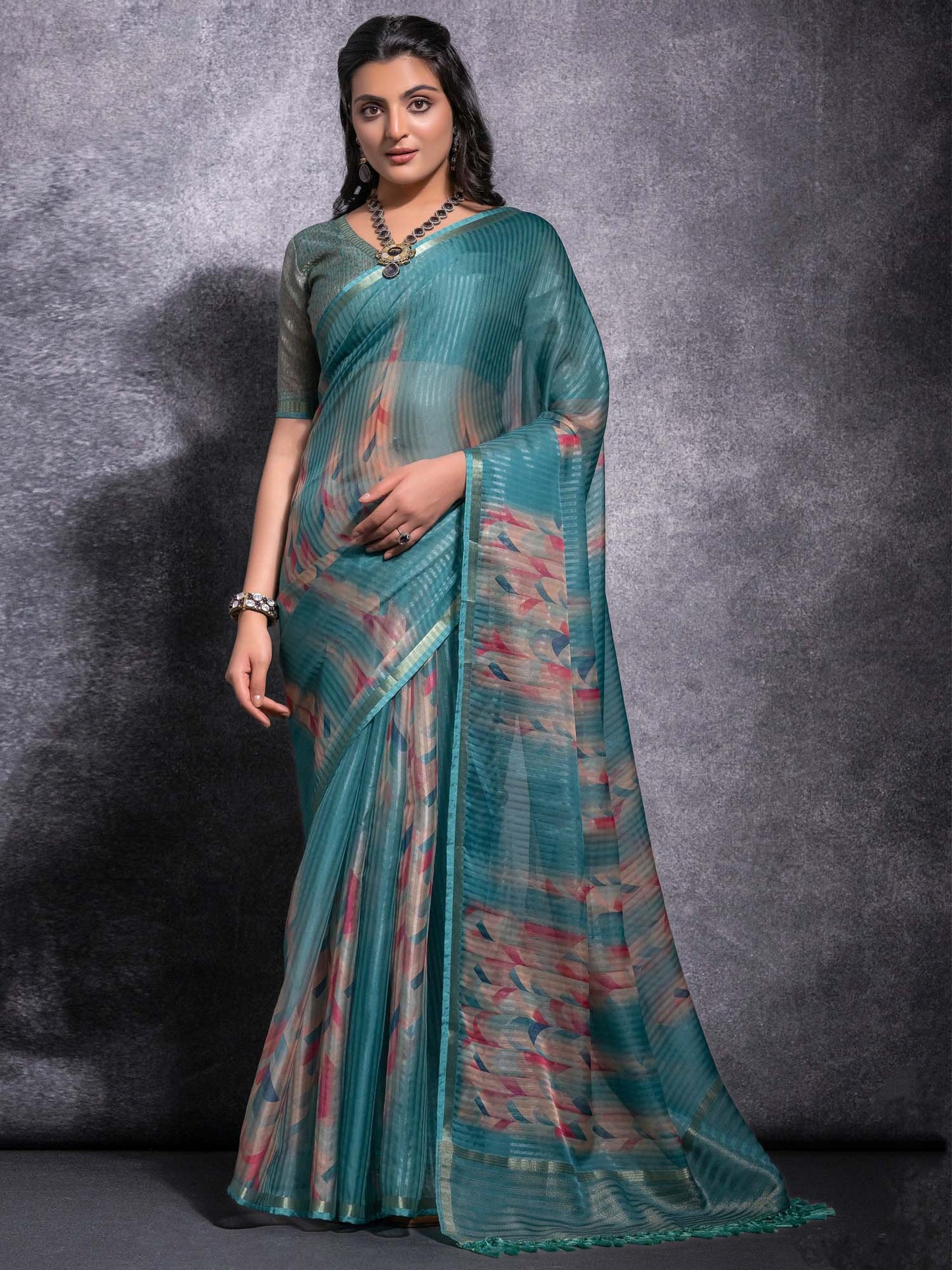 Teal Sungudi Linen Blend Woven Saree