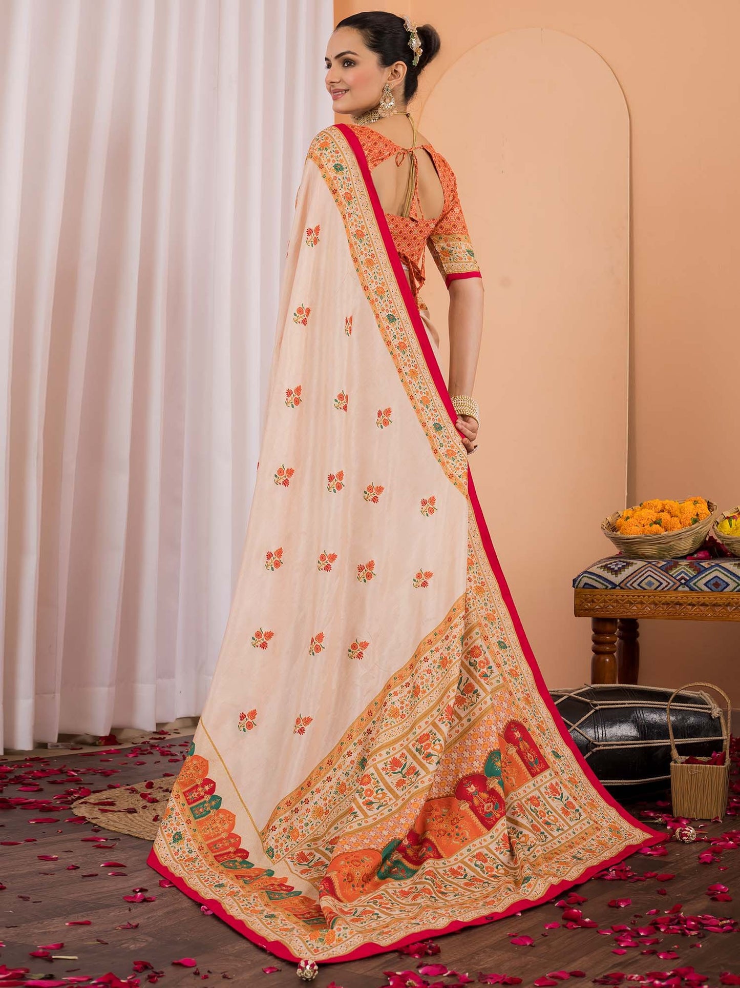 Cream Tussar Silk Blend Printed Saree