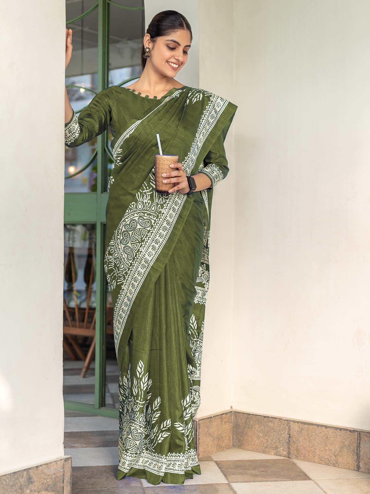 partywear designer saree for festive occasions