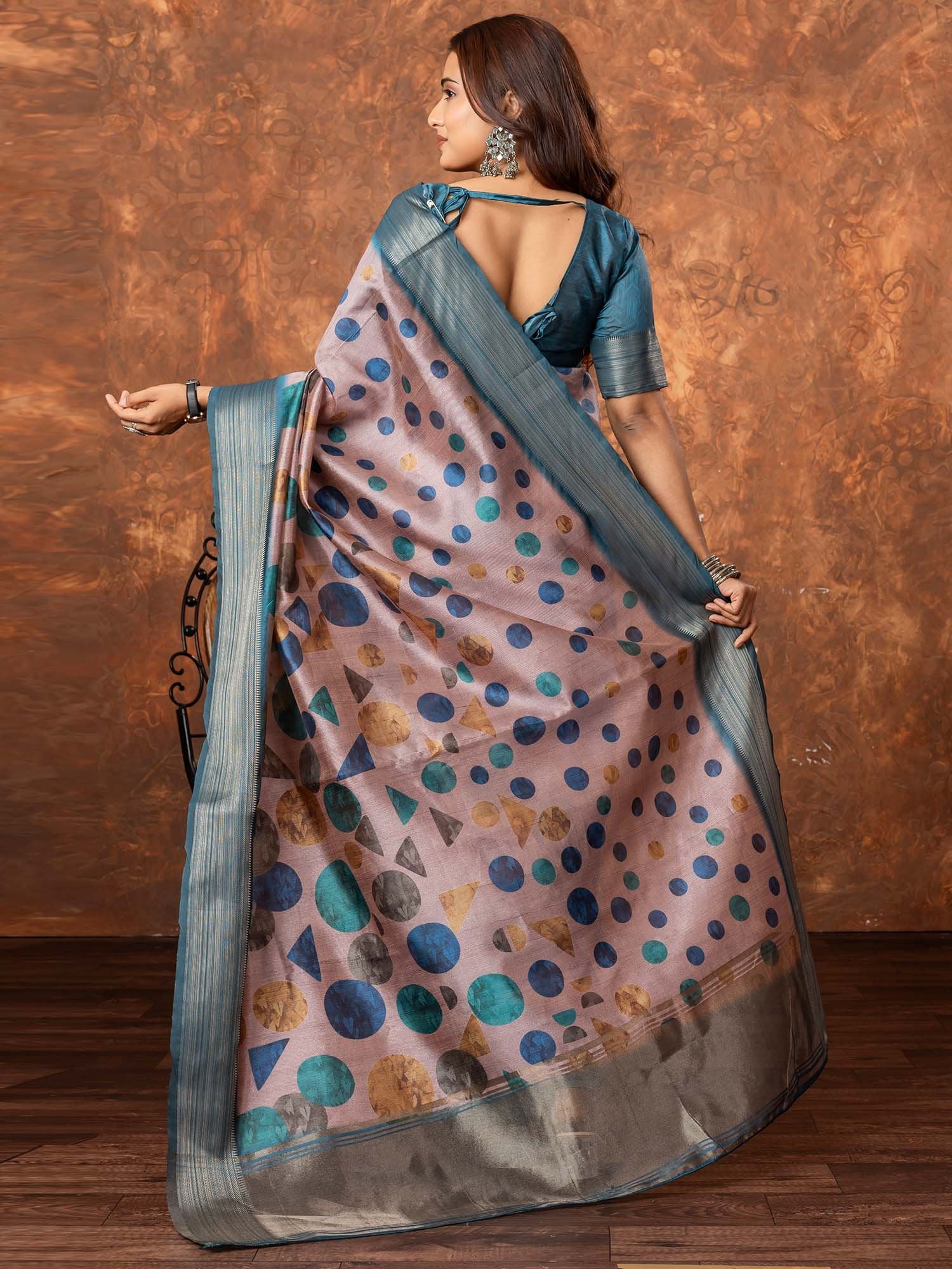 partywear designer saree for festive occasions