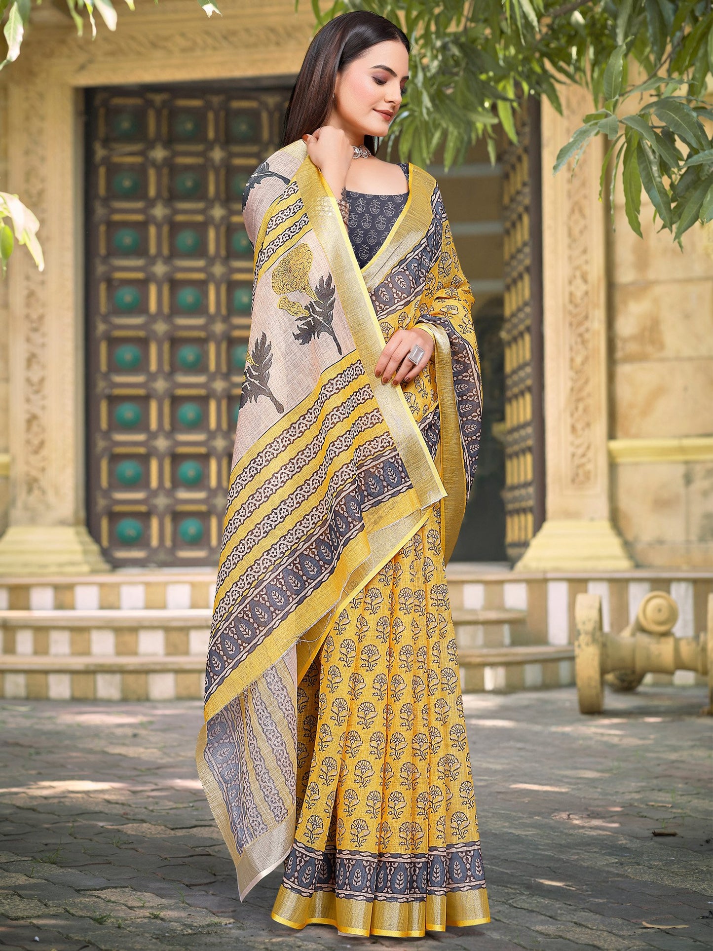 Yellow Bagh Cotton Linen Digital Print Saree