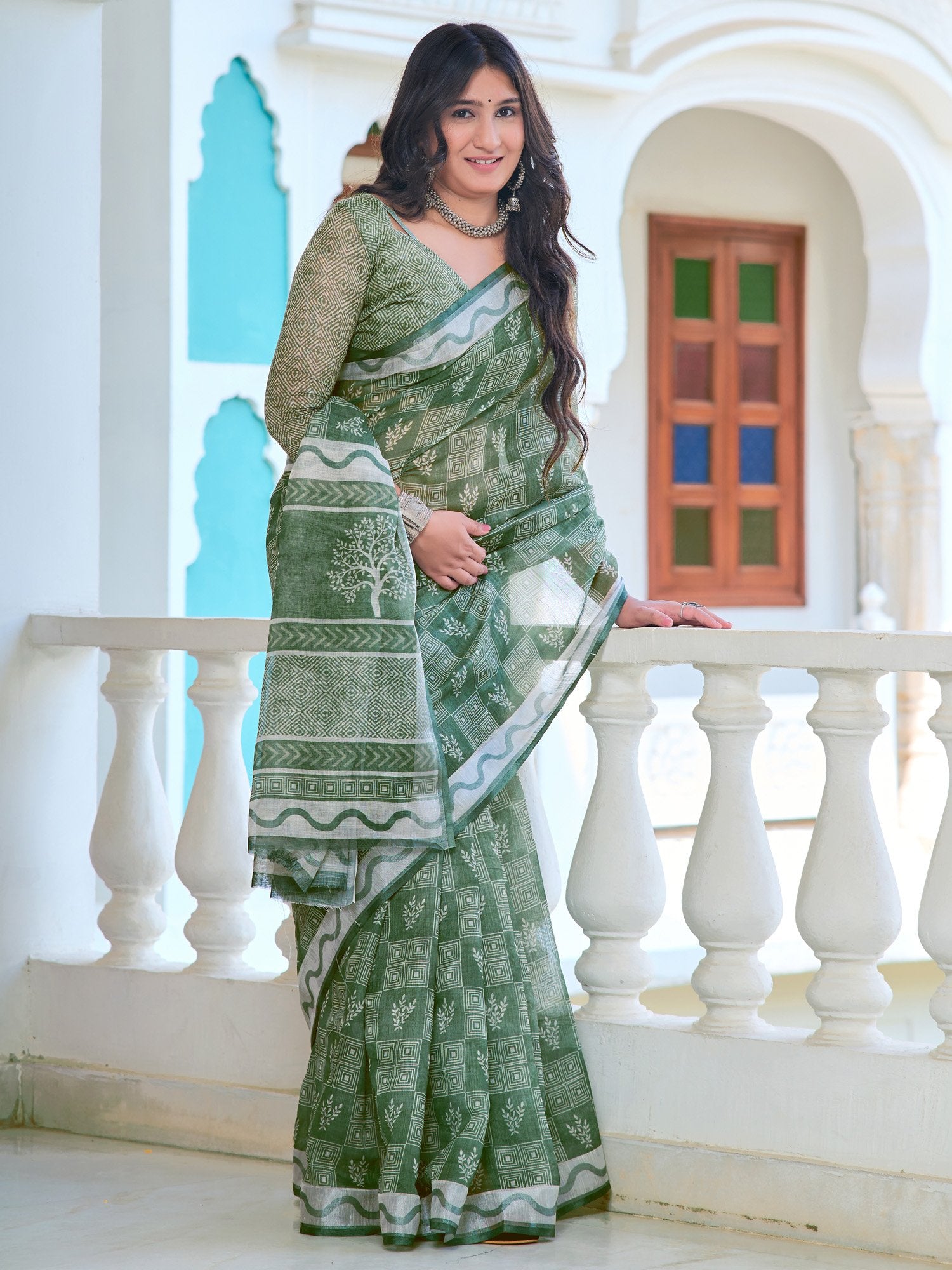partywear designer saree for festive occasions