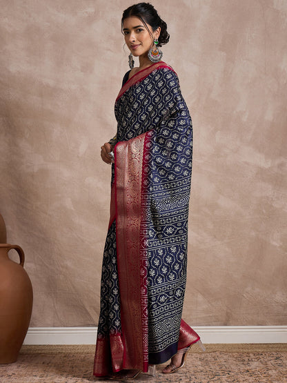 Navy Sungudi Dola Silk Printed Saree