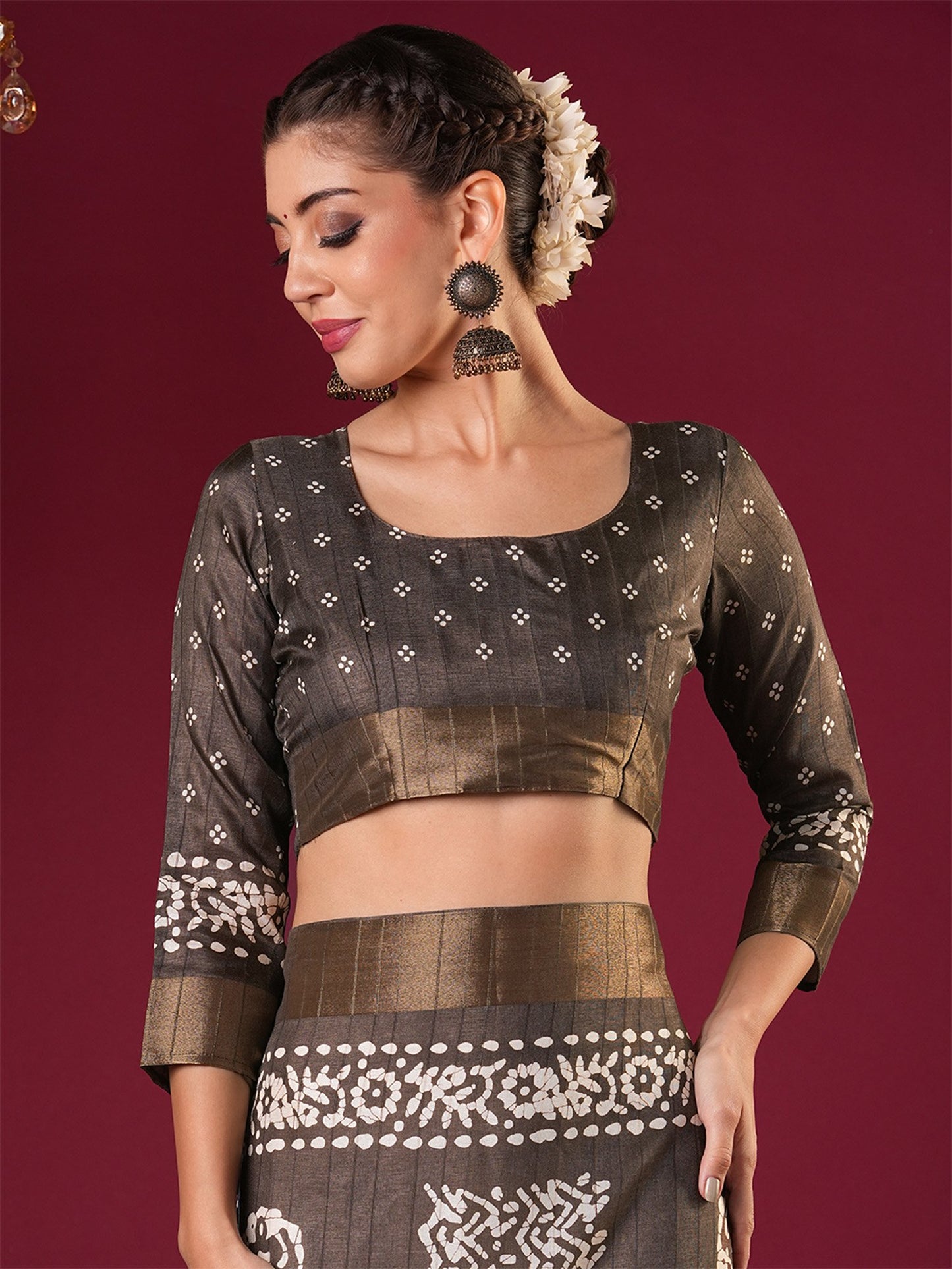 Brown Sungudi Silk Blend Printed Saree