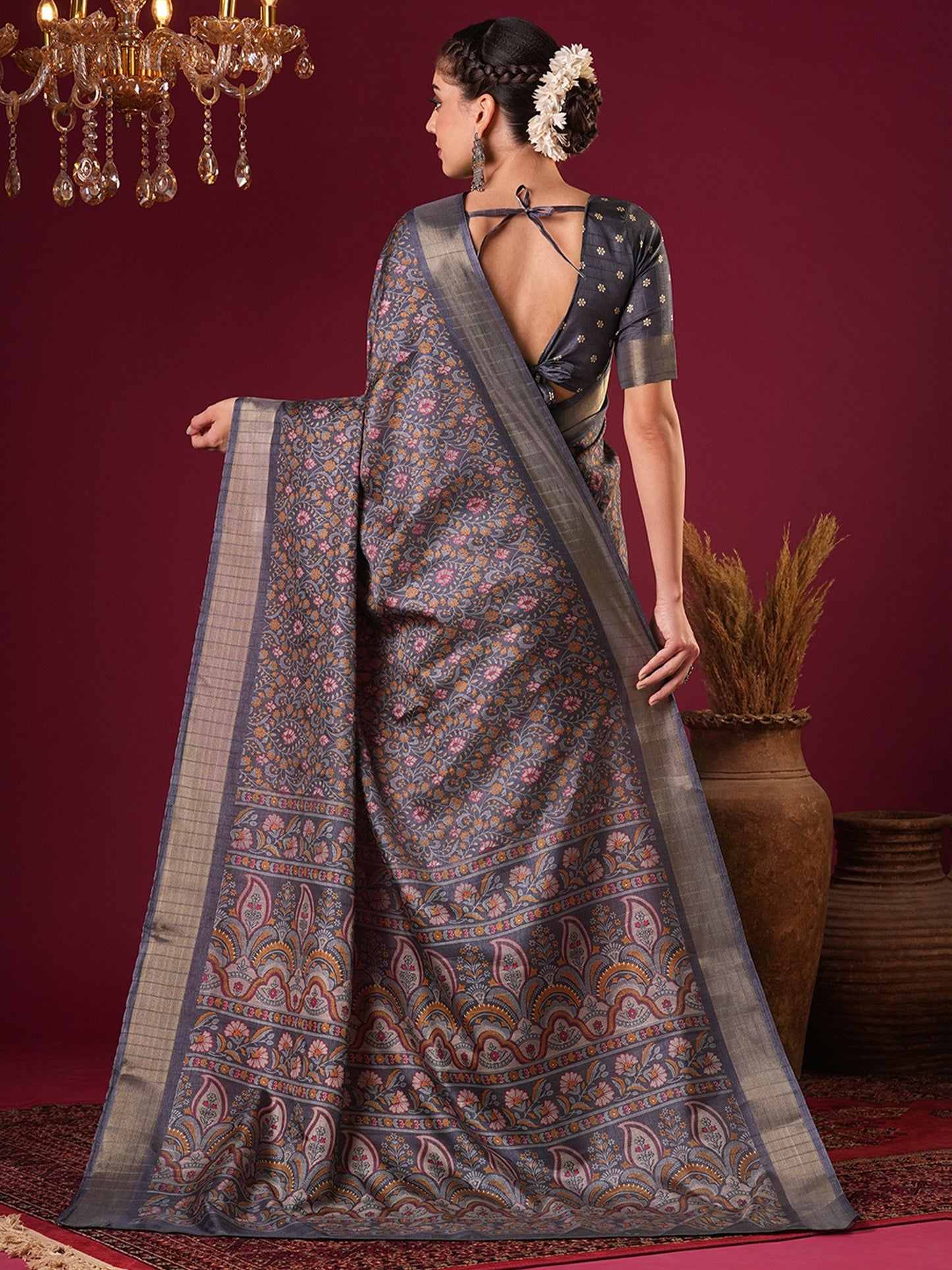 Grey Sungudi Silk Blend Printed Saree