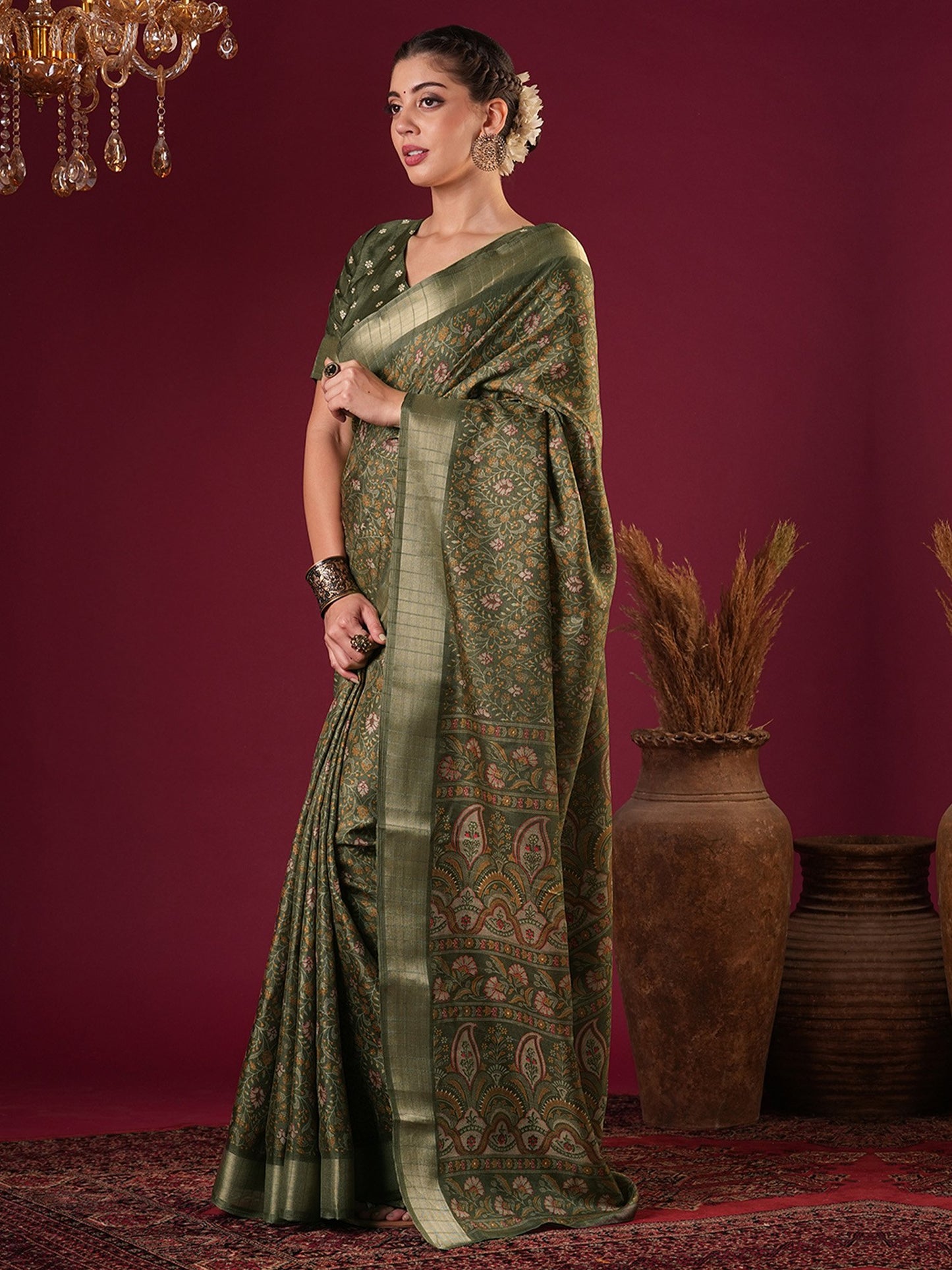 Olive Sungudi Silk Blend Printed Saree