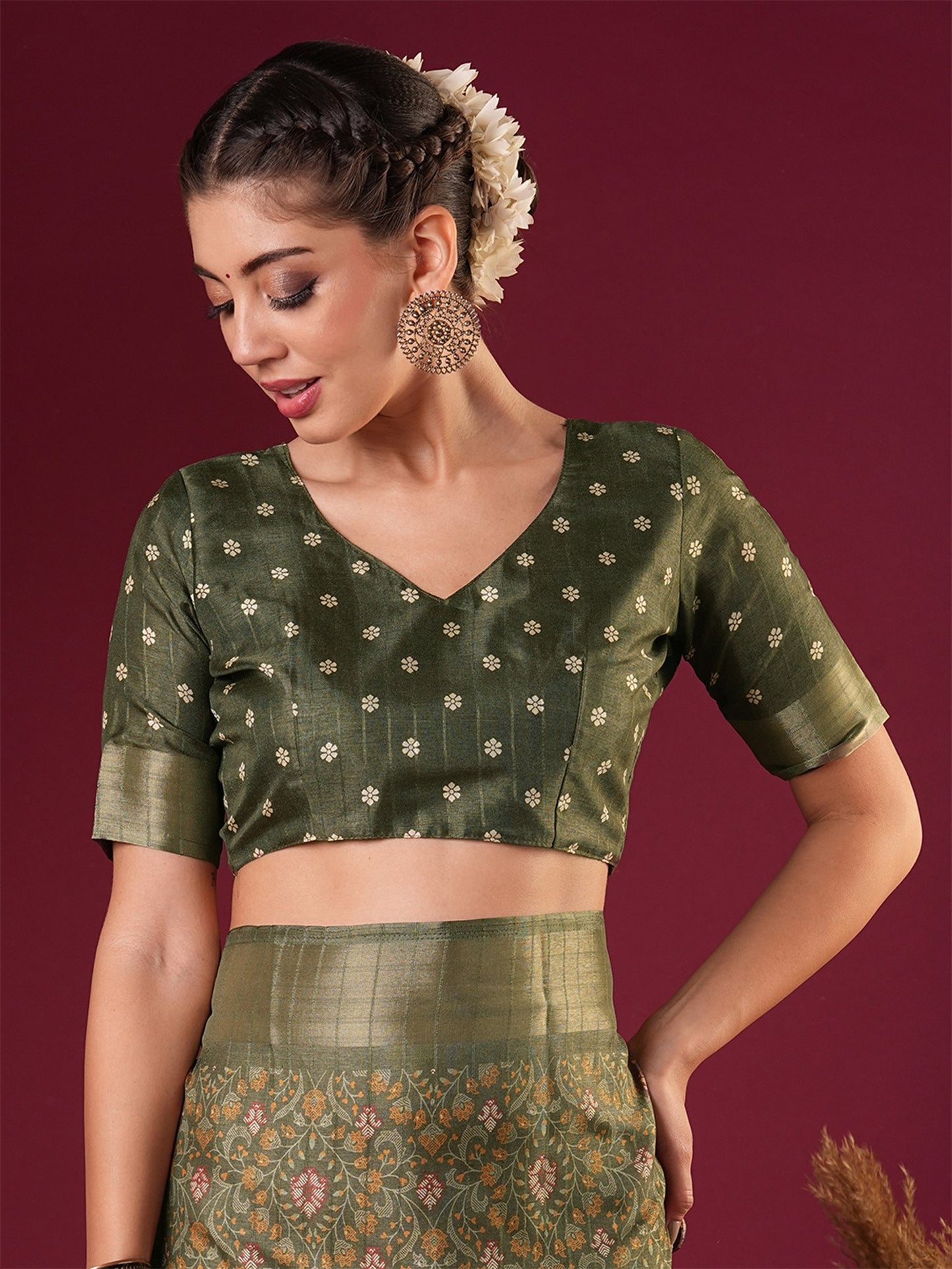 Olive Sungudi Silk Blend Printed Saree