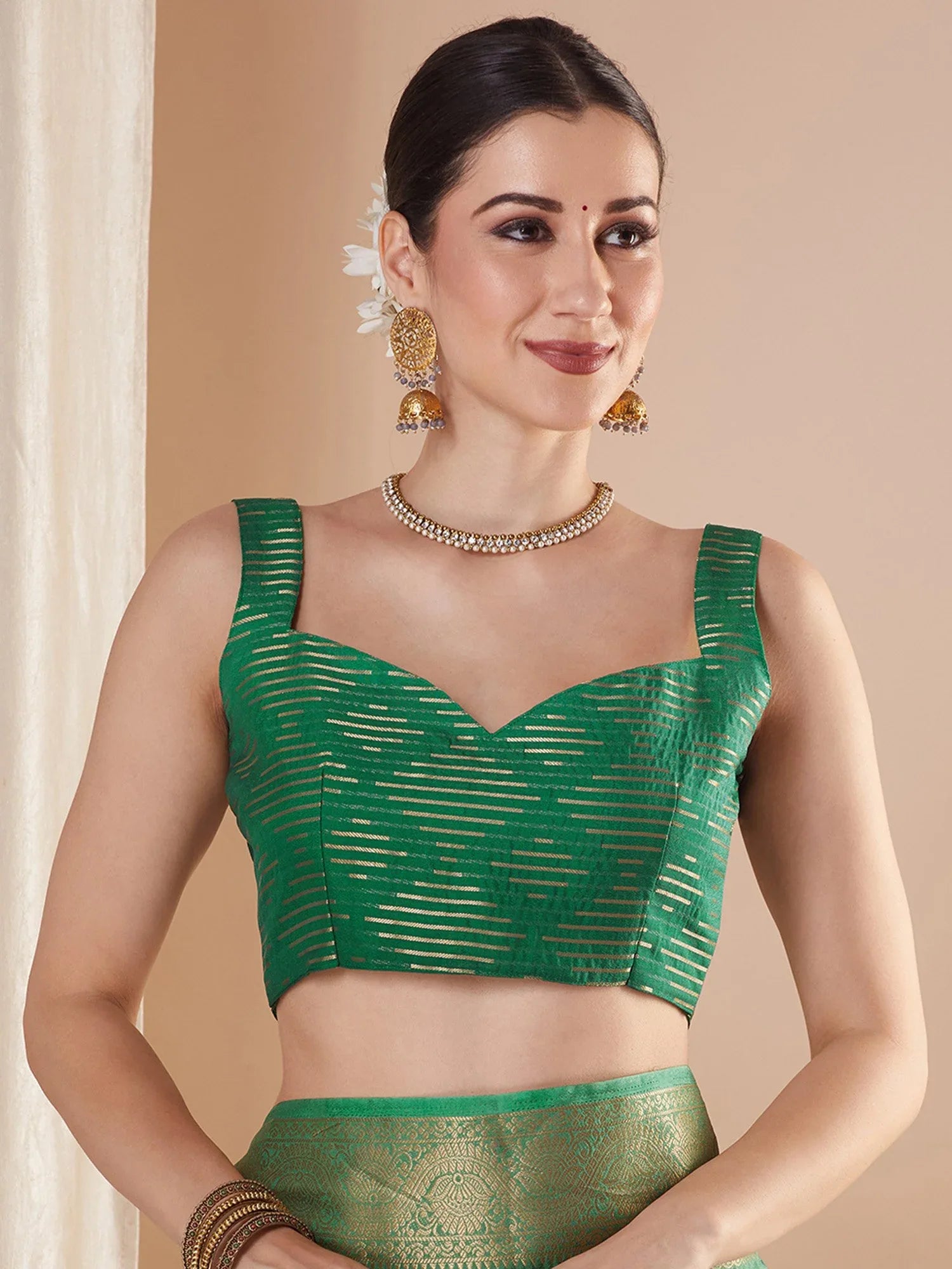 Green Banarasi Pure Georgette Woven Saree - The Dori Store