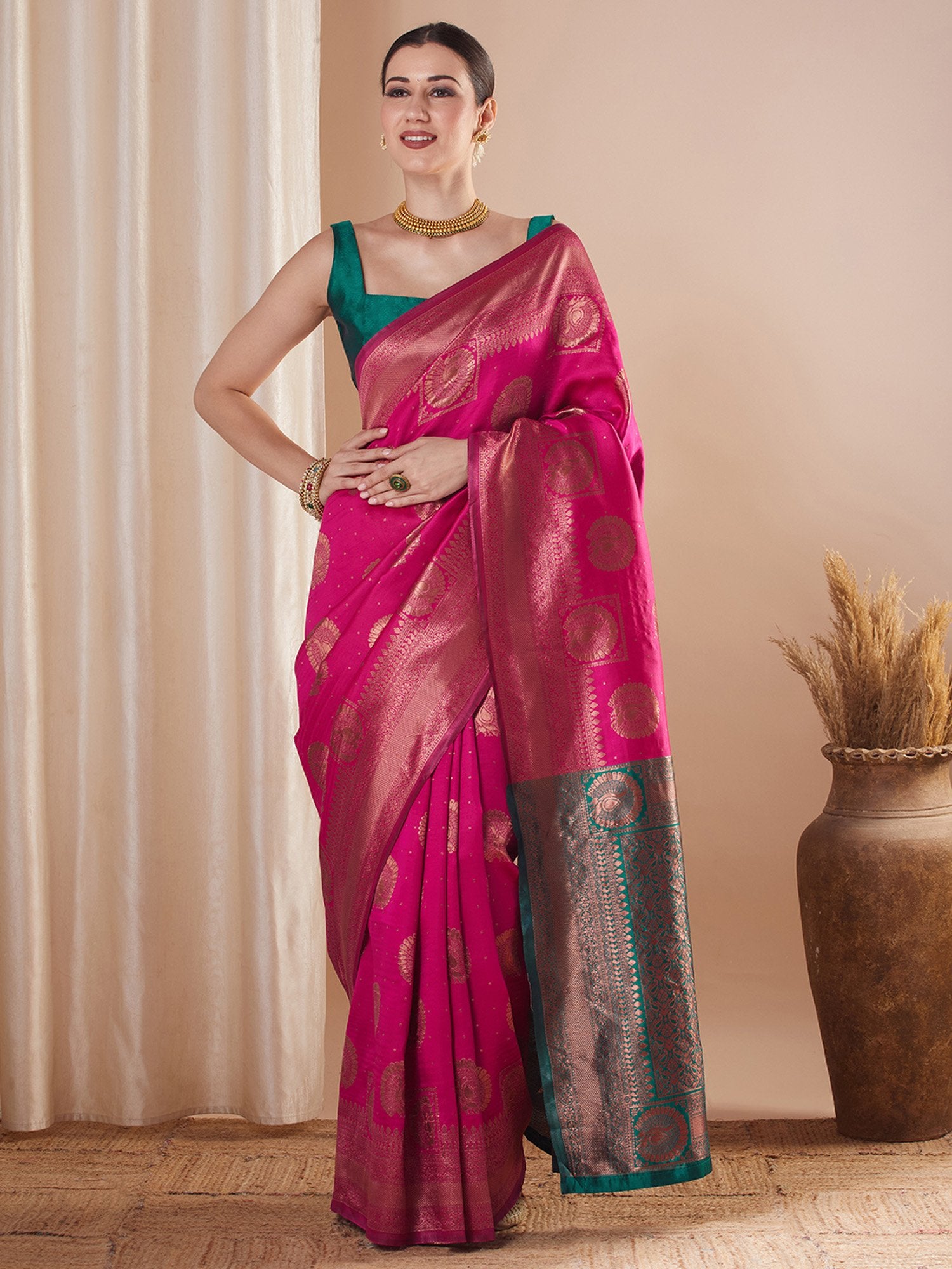 Pink Pink Banarasi Silk Blend Woven Saree