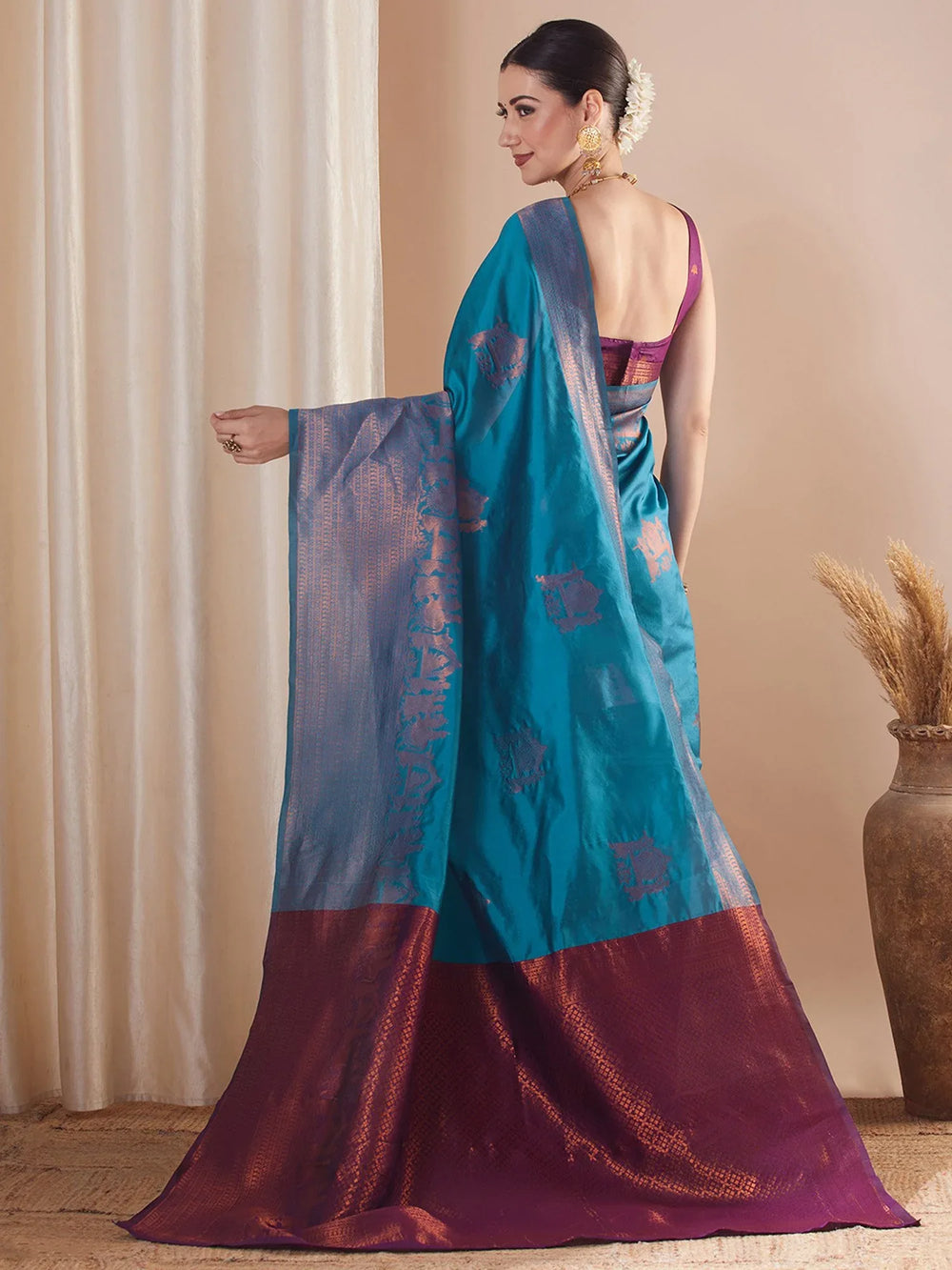 Light Banarasi Silk Blend Woven Saree - The Dori Store