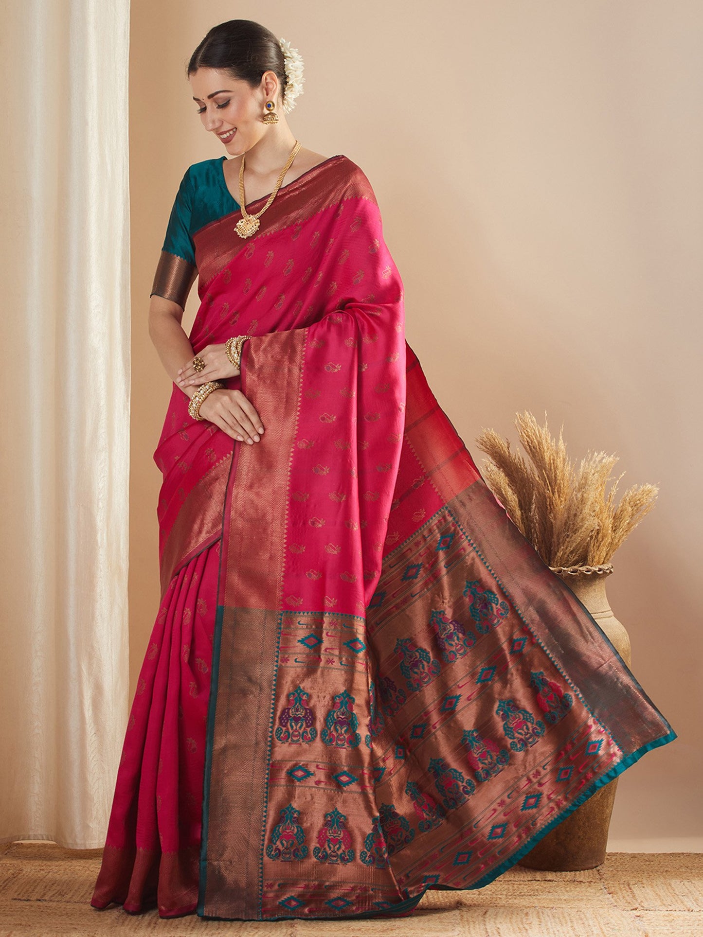 Pink Paithani Silk Blend Woven Saree