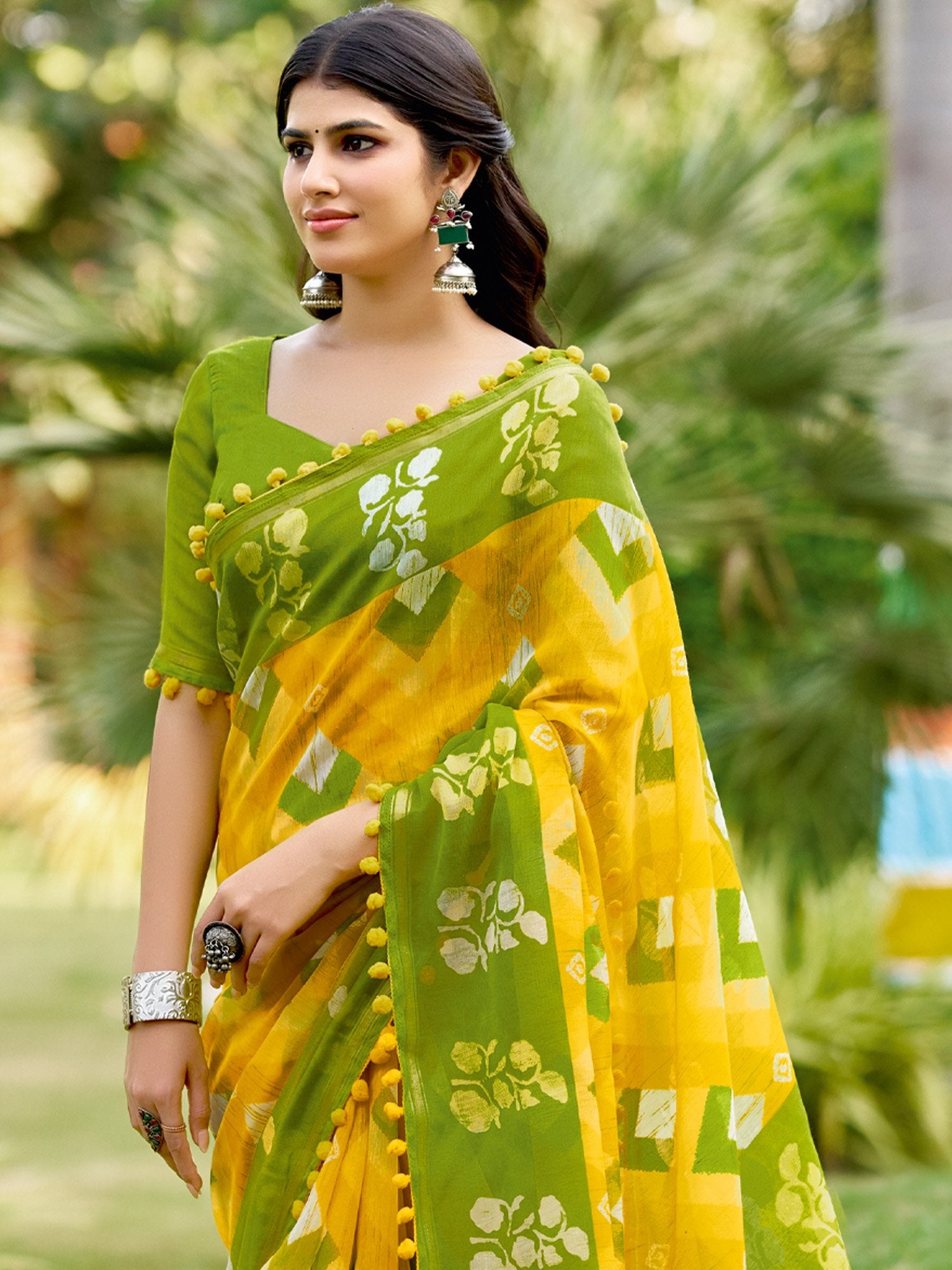 partywear designer saree for festive occasions